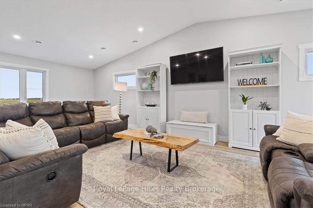 Photo 21 of 4335 Perth Road 119, Perth East, Ellice — HOMEH