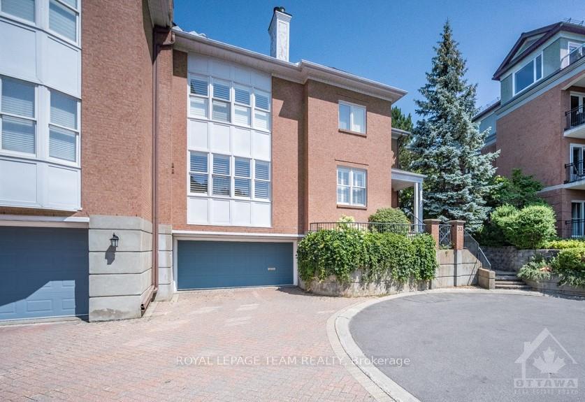 Photo 1 of 33 Durham, Ottawa, Lindenlea — HOMEH