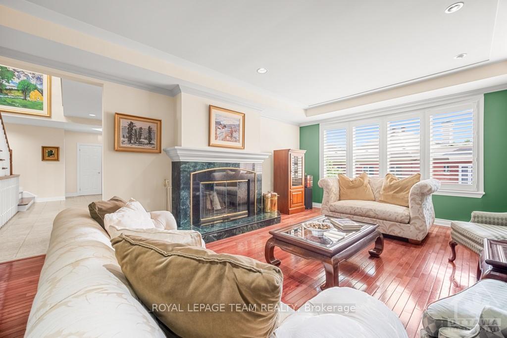 Photo 3 of 33 Durham, Ottawa, Lindenlea — HOMEH