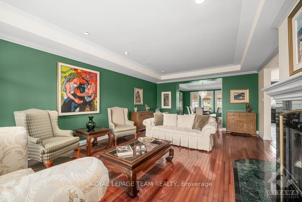 Photo 16 of 33 Durham, Ottawa, Lindenlea — HOMEH