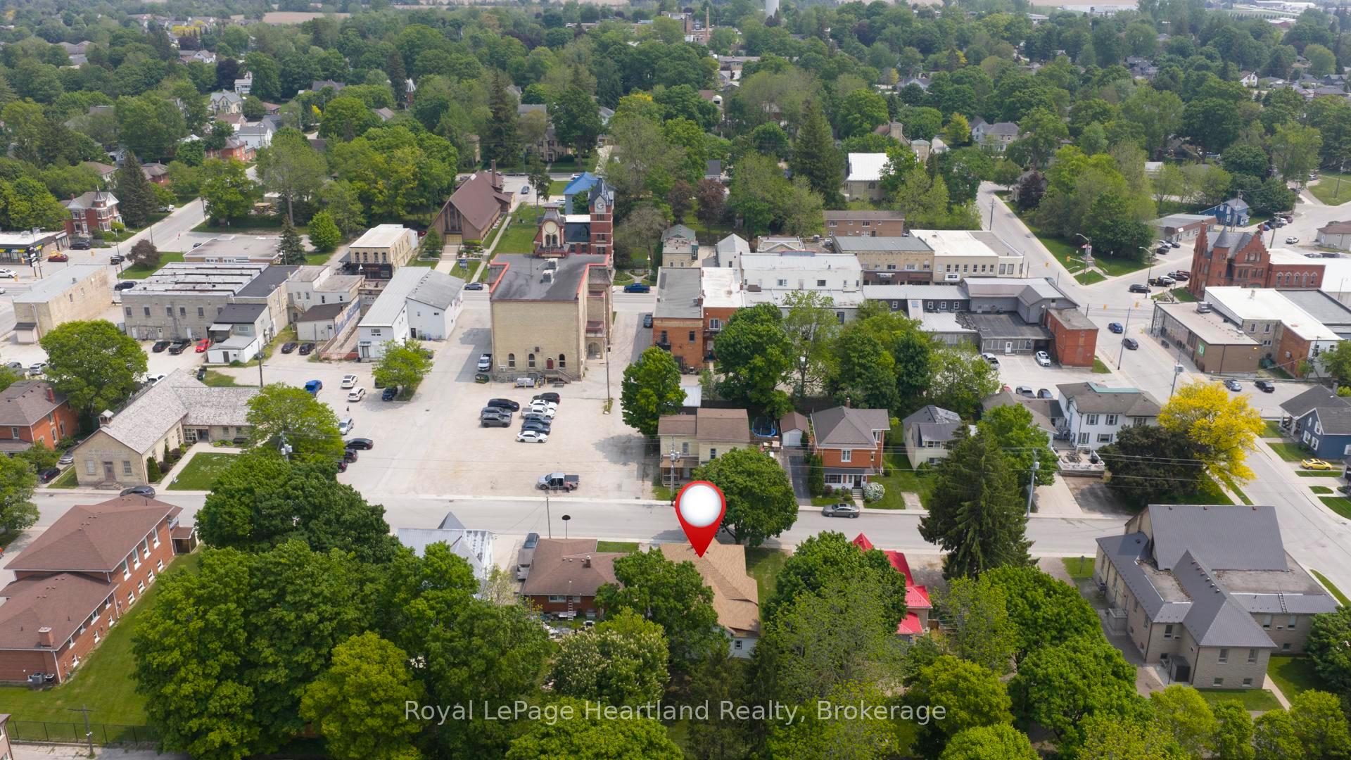 Photo 6 of 264 Edward Street, North Huron, Wingham — HOMEH