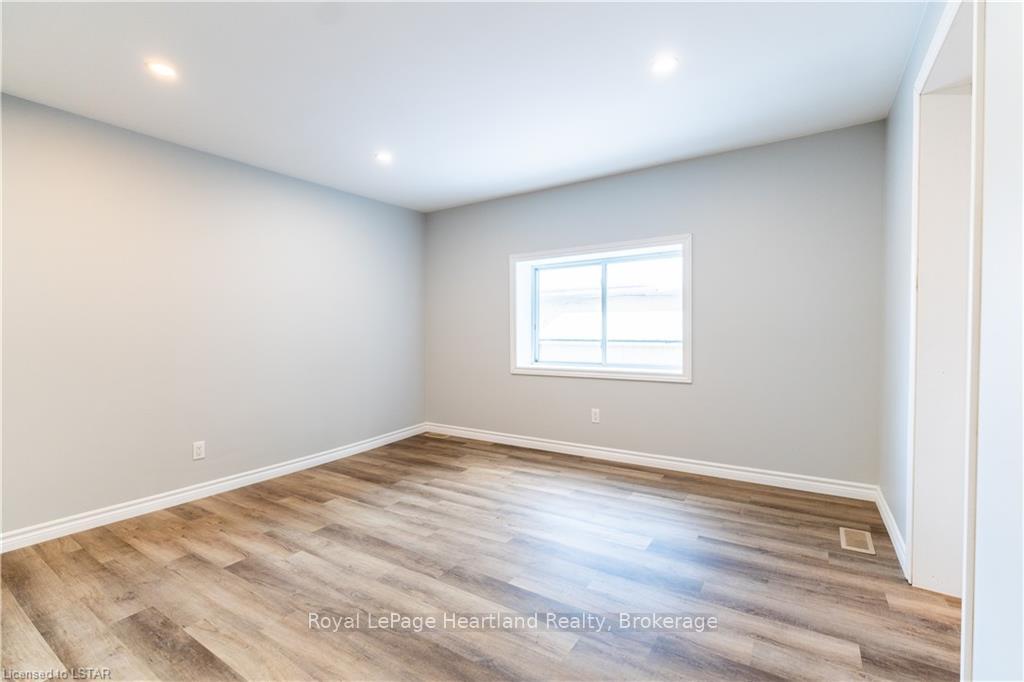 Photo 21 of 264 Edward Street, North Huron, Wingham — HOMEH