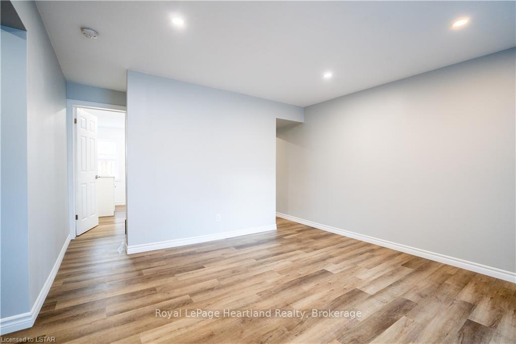 Photo 22 of 264 Edward Street, North Huron, Wingham — HOMEH