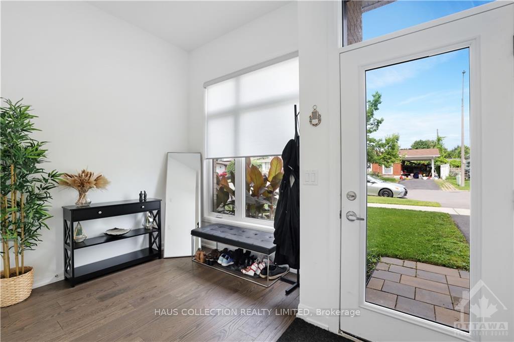 Photo 2 of 2710 Draper Avenue, Ottawa, Redwood Park — HOMEH