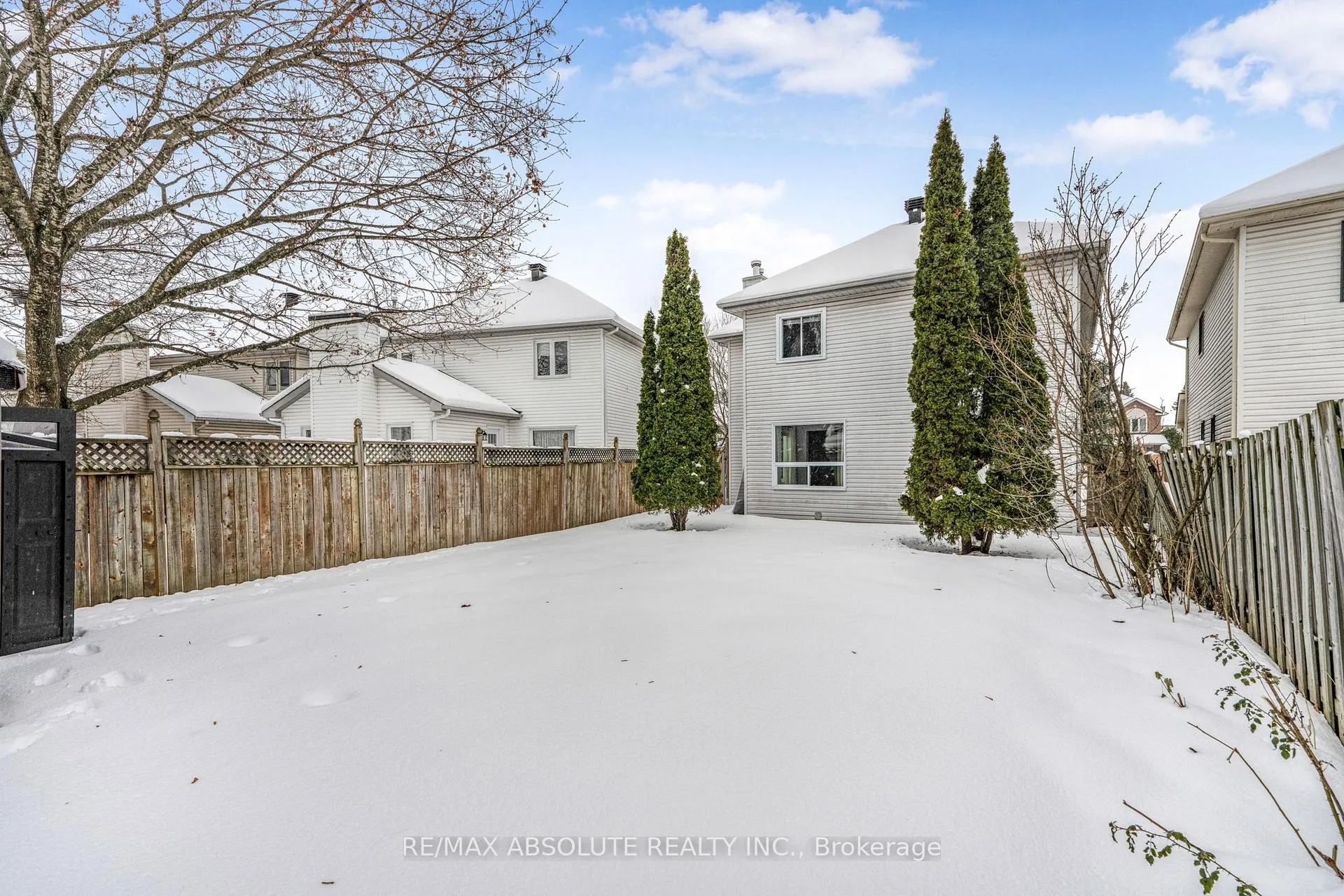 Photo 34 of 876 Clearcrest Crescent, Ottawa, Fallingbrook/Ridgemount — HOMEH