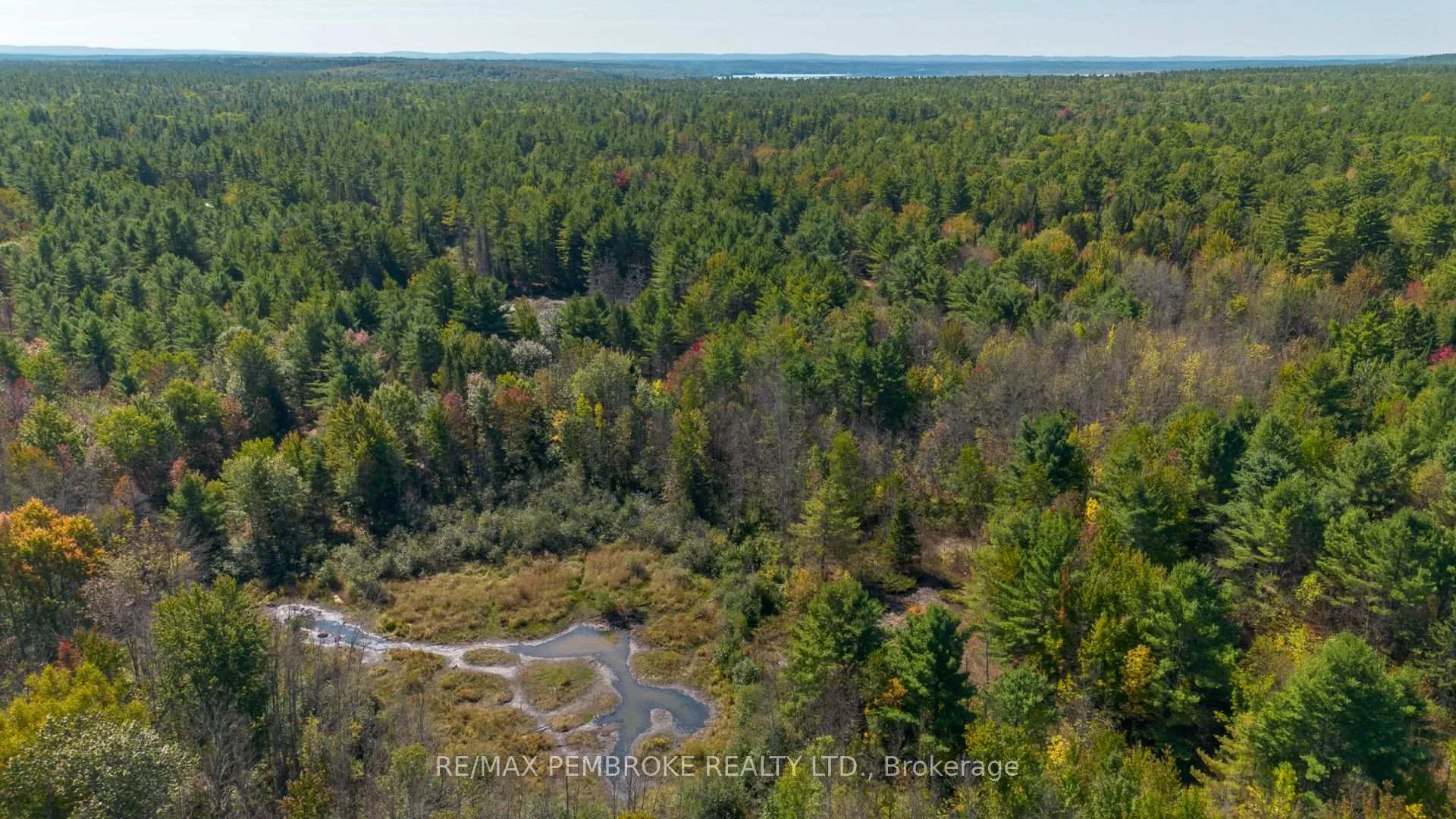 Photo 10 of 00 Mountain Road, North Algona Wilberforce, North Algona/Wilberforce Twp — HOMEH
