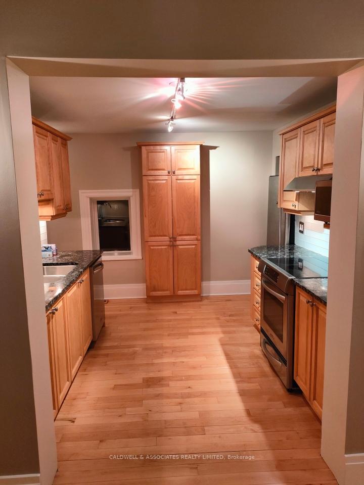 Photo 8 of Unit Unit 1, 157 Mackay Street, Ottawa, New Edinburgh — HOMEH