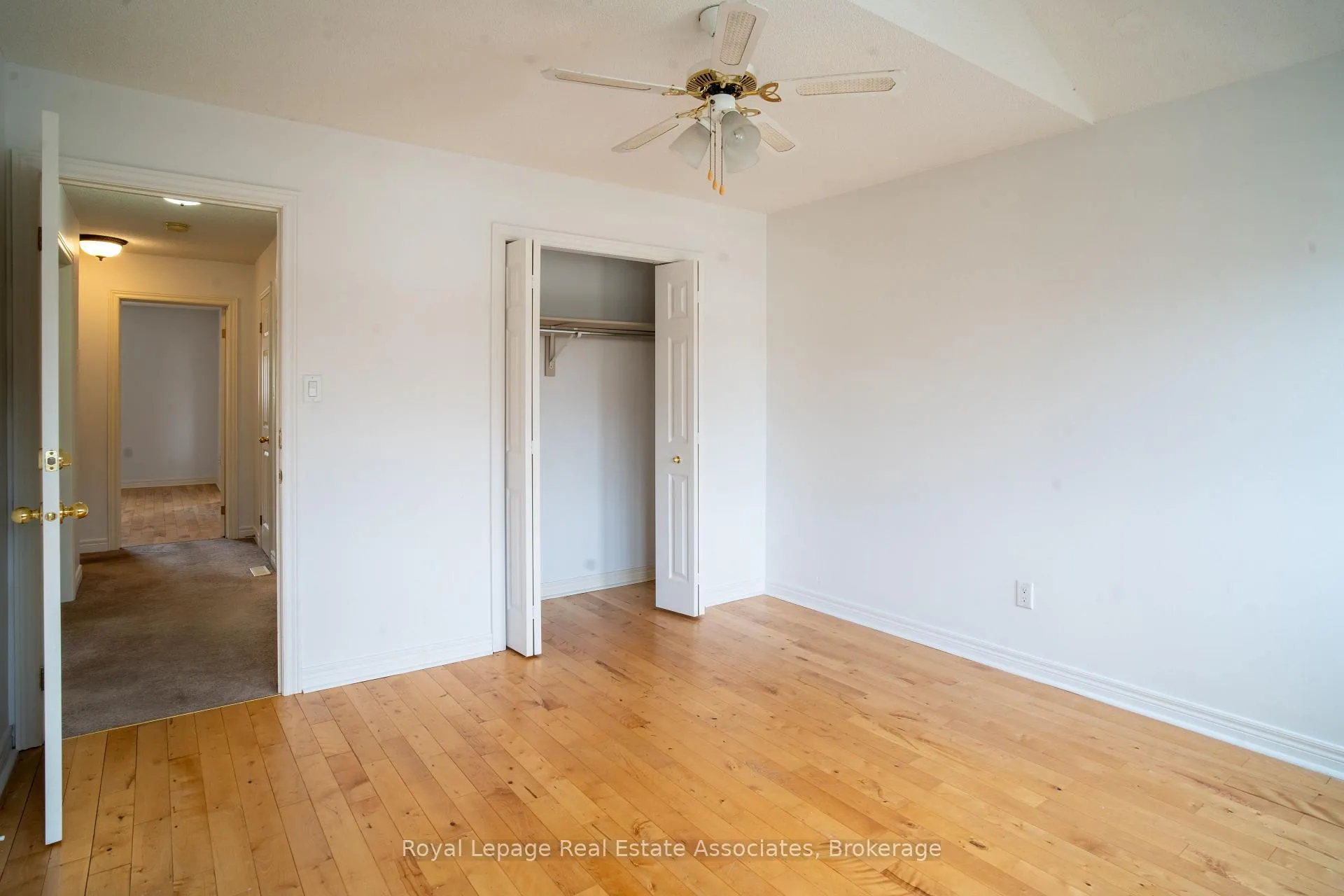 Photo 41 of 2382 Sequoia Way, Oakville, Westmount — HOMEH