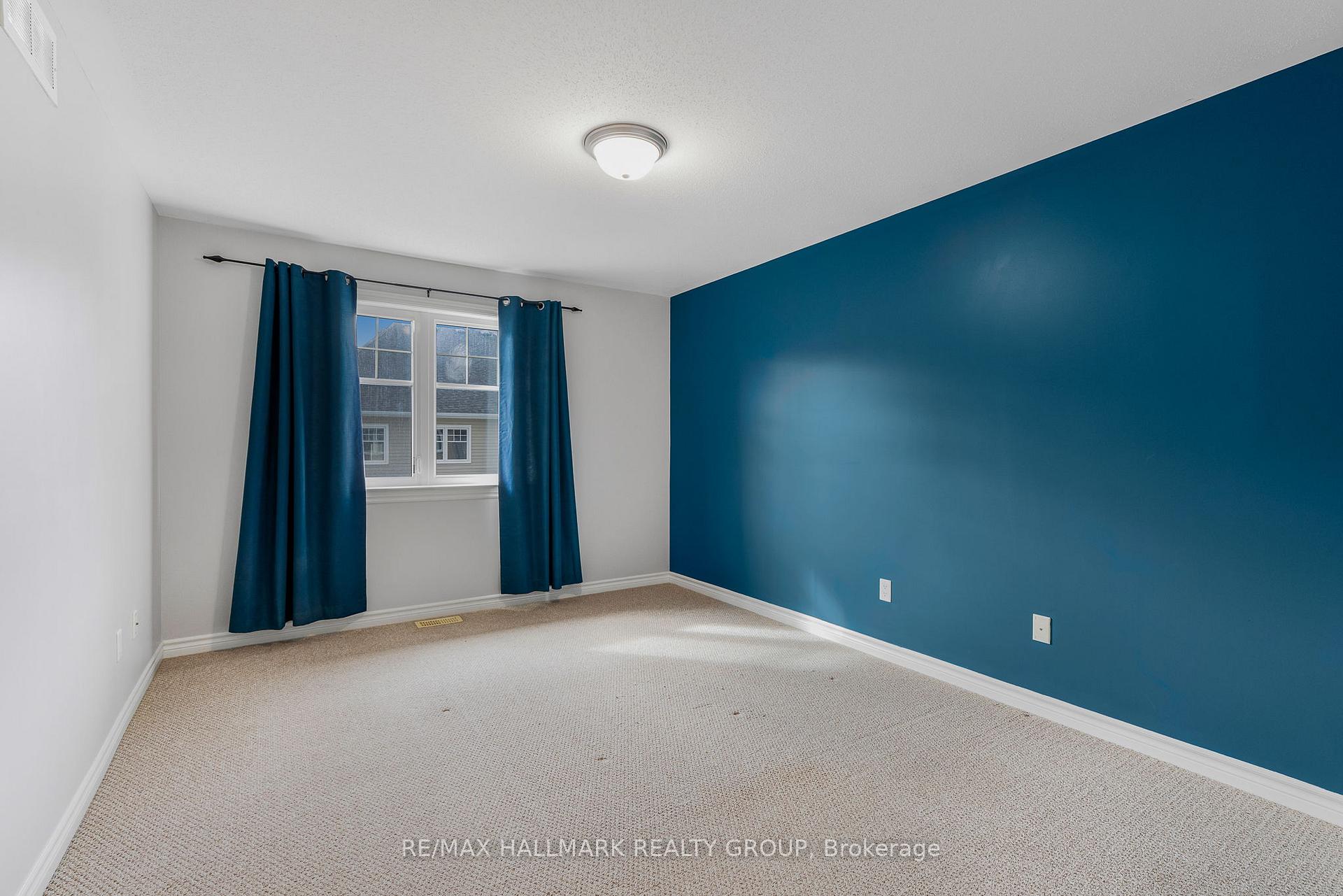 Photo 18 of 334 Grammond Circle, Ottawa, Avalon West — HOMEH