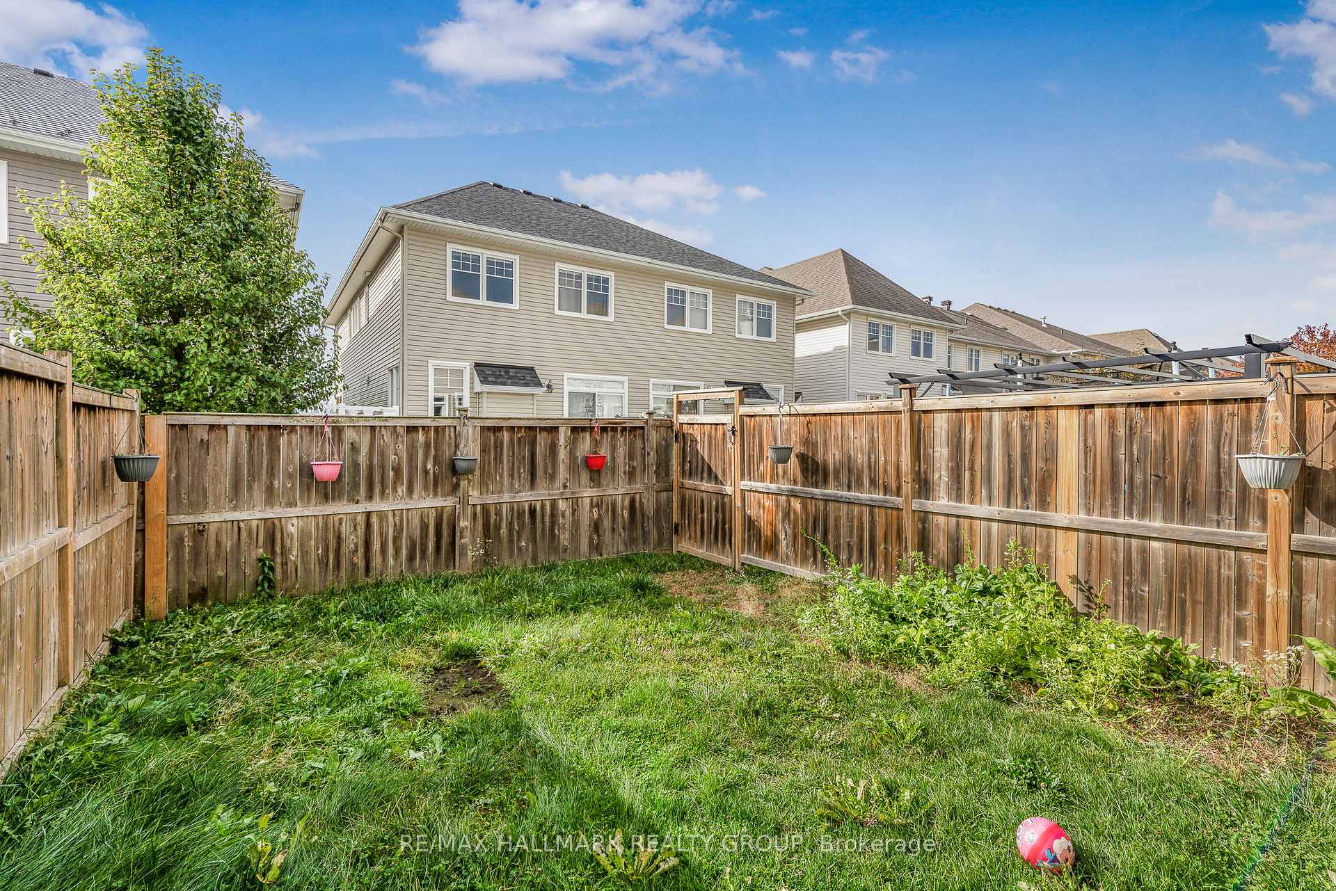 Photo 24 of 334 Grammond Circle, Ottawa, Avalon West — HOMEH