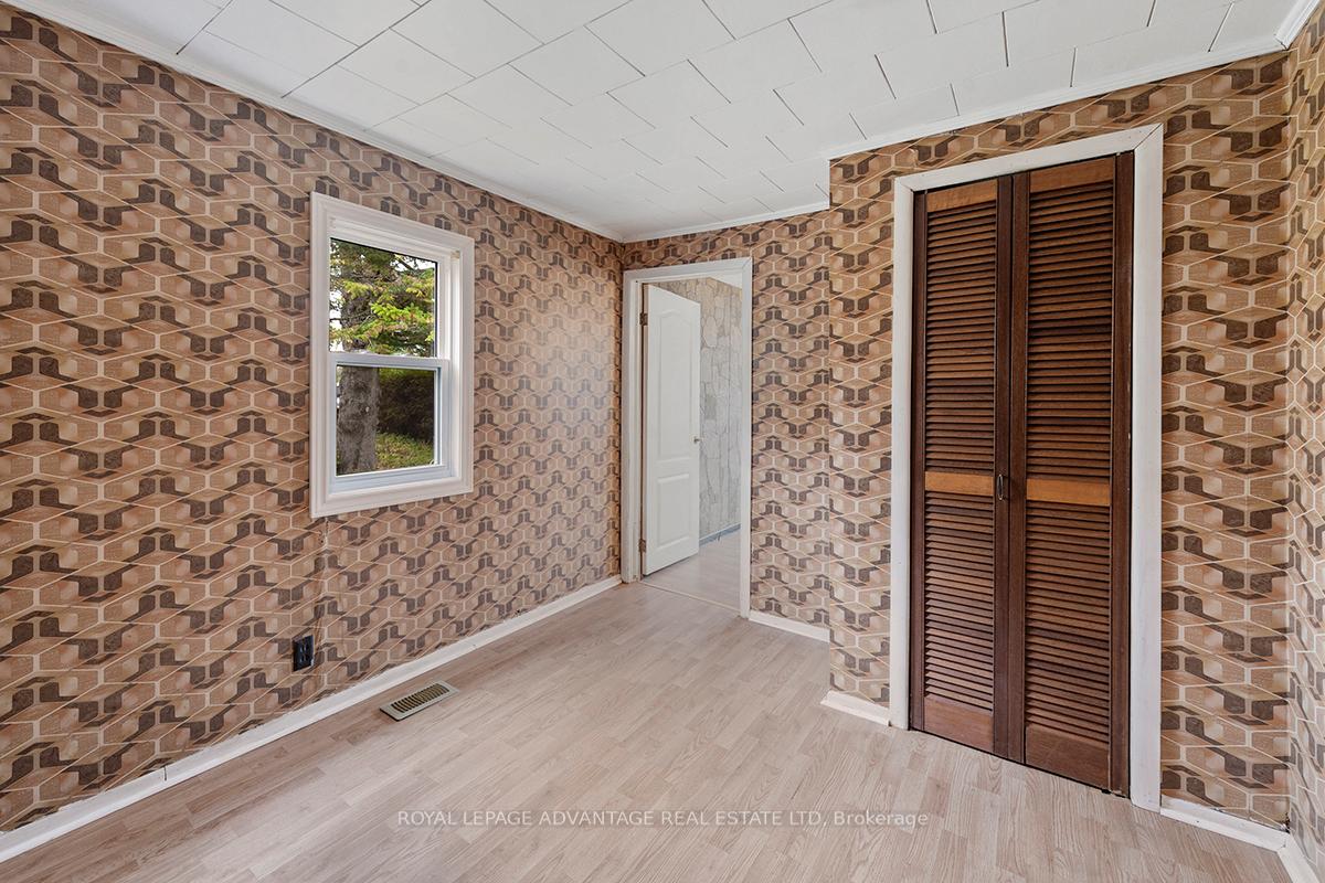Photo 16 of 25 Brock Street N, Perth — HOMEH