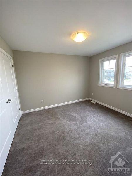 Photo 11 of 618 Decoeur Drive, Ottawa, Avalon West — HOMEH