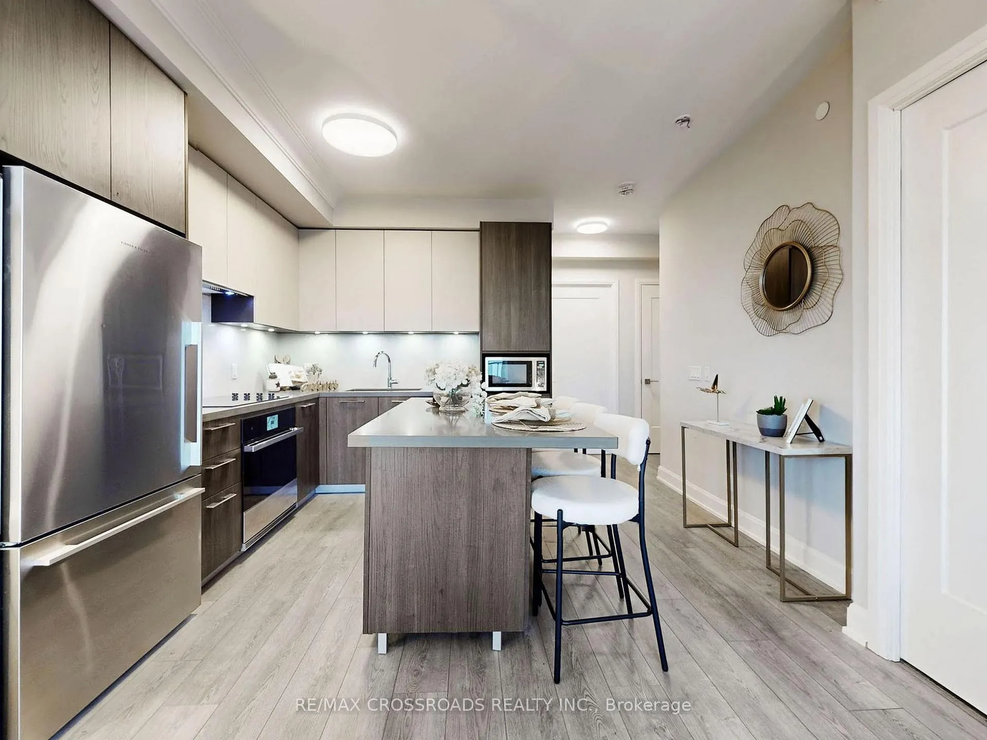 Photo 12 of Unit 1710, 38 Water Walk Drive, Markham, Unionville — HOMEH