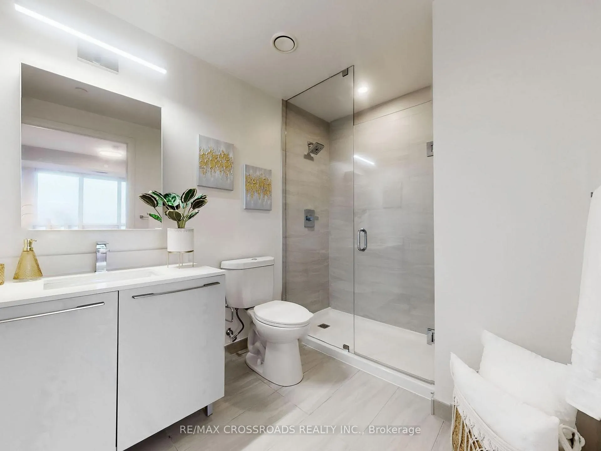 Photo 18 of Unit 1710, 38 Water Walk Drive, Markham, Unionville — HOMEH
