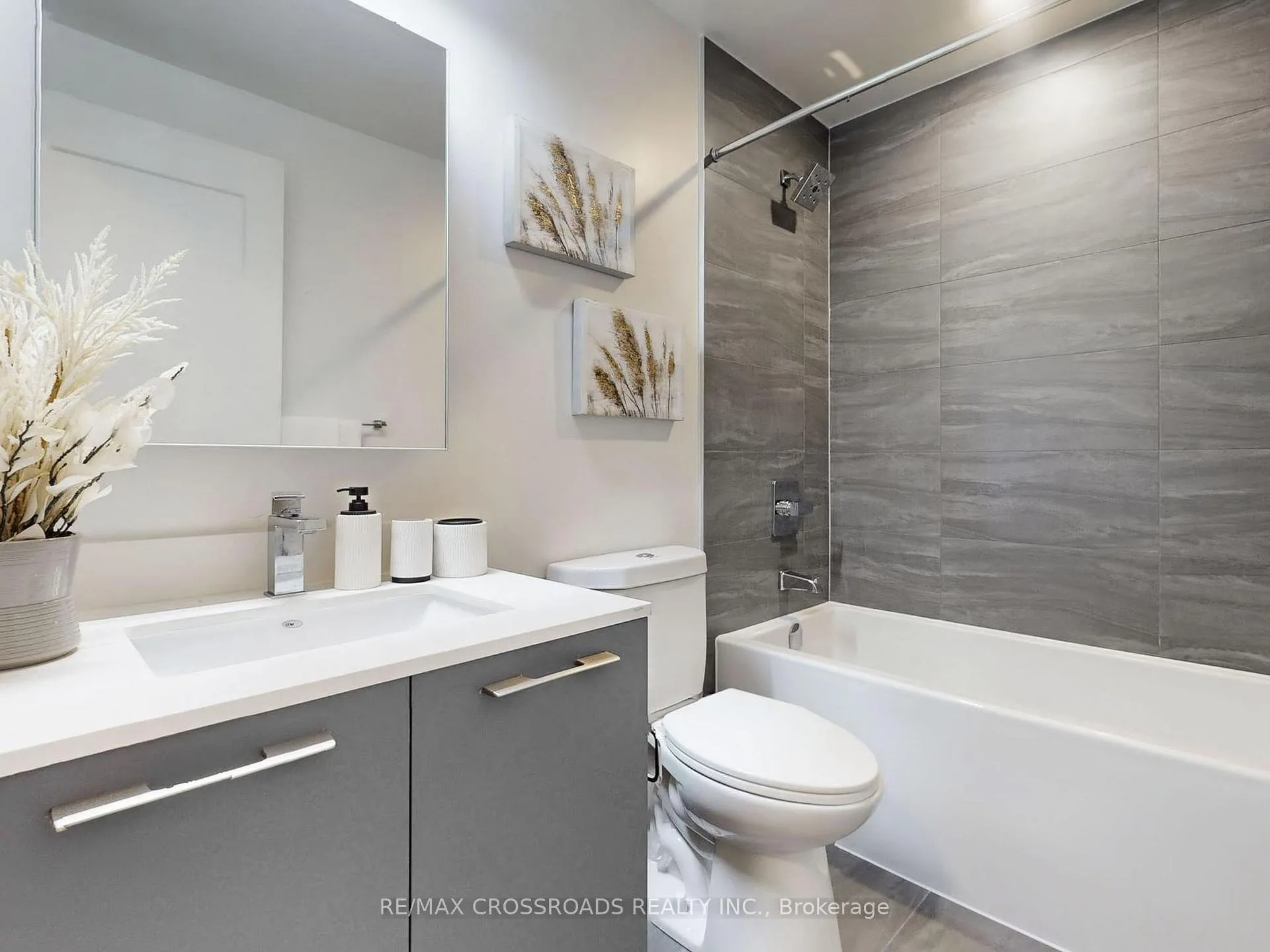 Photo 21 of Unit 1710, 38 Water Walk Drive, Markham, Unionville — HOMEH