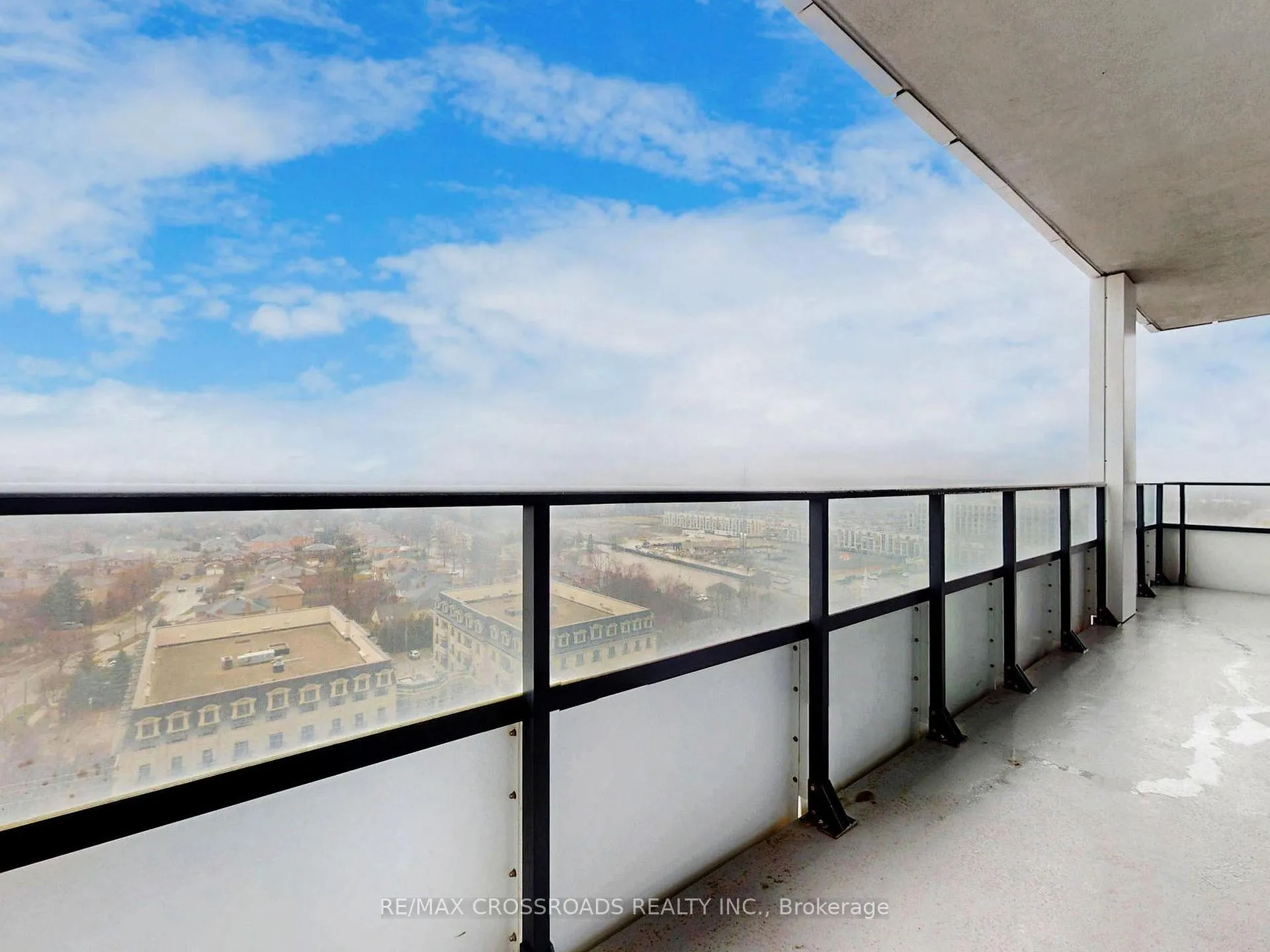 Photo 24 of Unit 1710, 38 Water Walk Drive, Markham, Unionville — HOMEH