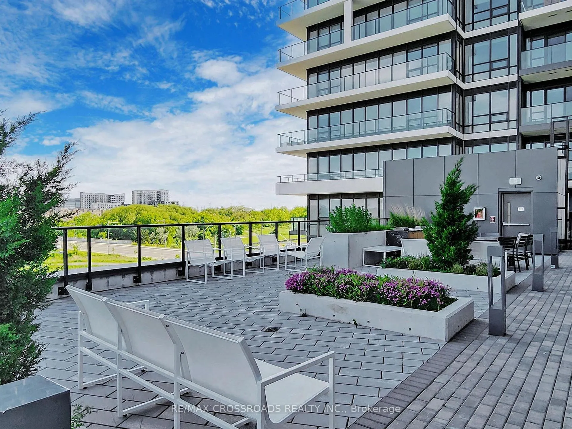 Photo 40 of Unit 1710, 38 Water Walk Drive, Markham, Unionville — HOMEH
