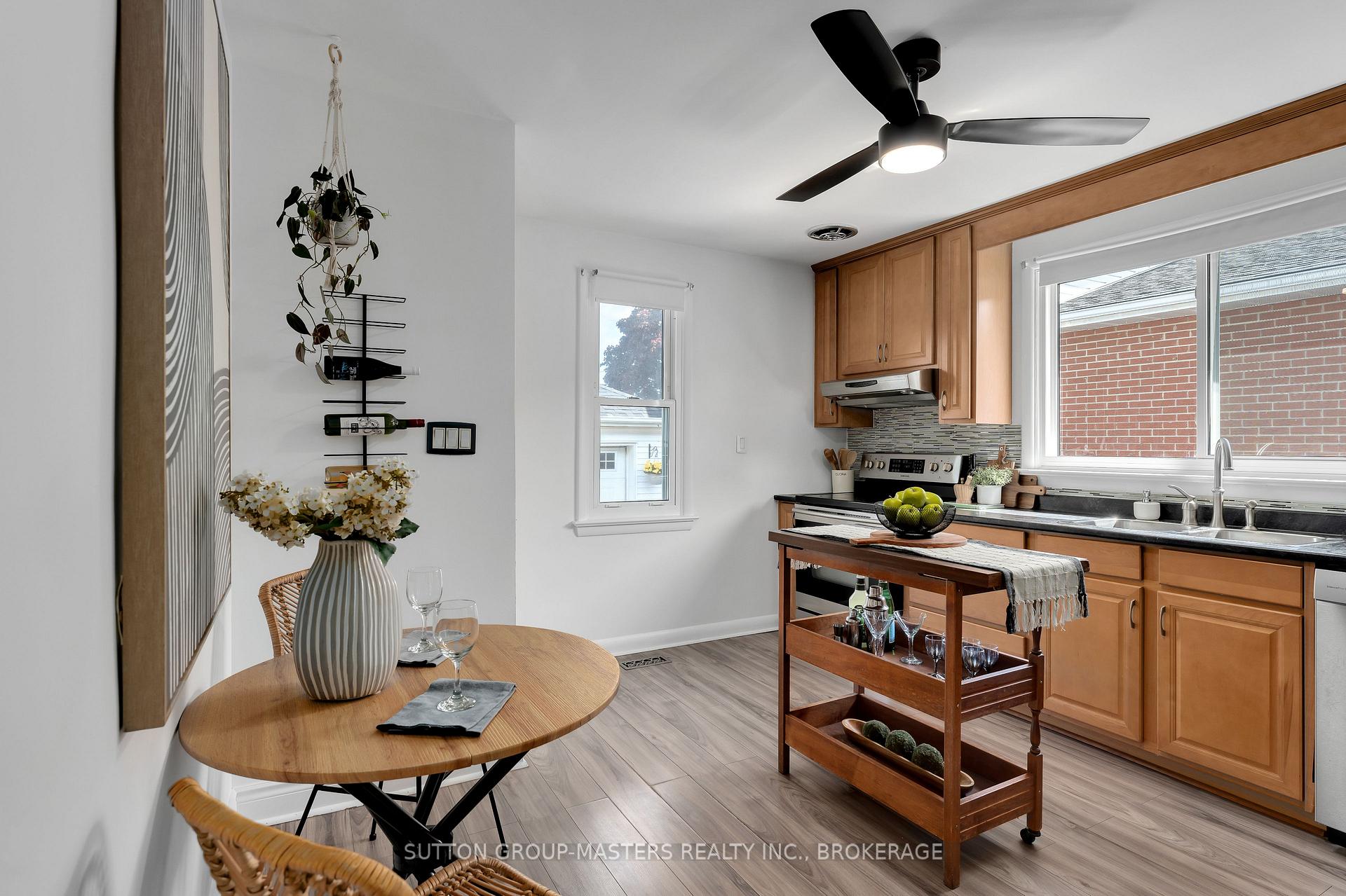 Photo 6 of 47 Oak Street, Kingston, East of Sir John A. Blvd — HOMEH