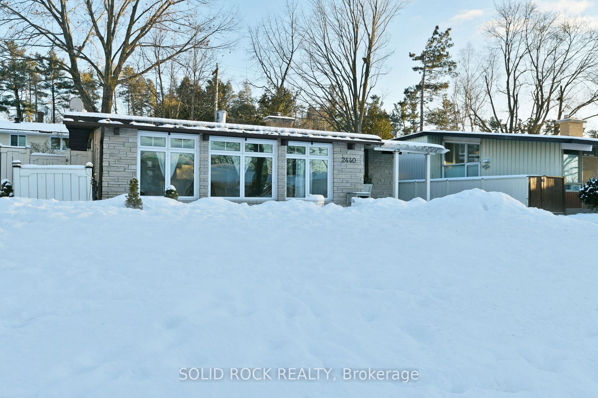 Photo 2 of 2440 Thorson Avenue, Ottawa, Queensway Terrace South/Ridgeview — HOMEH