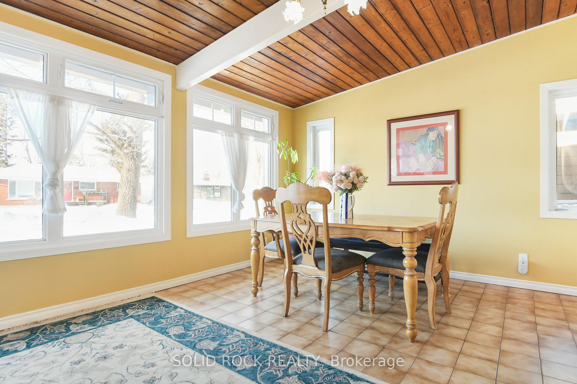 Photo 11 of 2440 Thorson Avenue, Ottawa, Queensway Terrace South/Ridgeview — HOMEH
