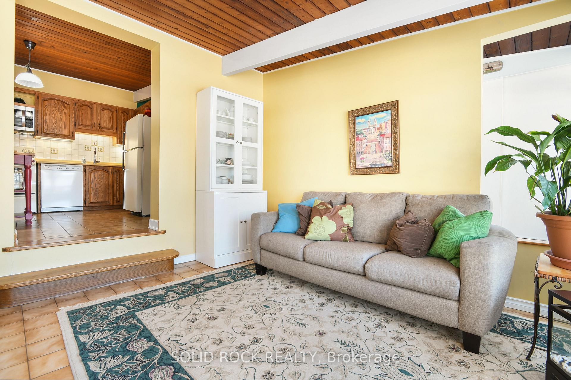 Photo 13 of 2440 Thorson Avenue, Ottawa, Queensway Terrace South/Ridgeview — HOMEH
