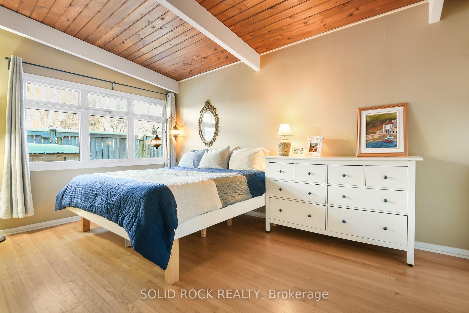 Photo 17 of 2440 Thorson Avenue, Ottawa, Queensway Terrace South/Ridgeview — HOMEH