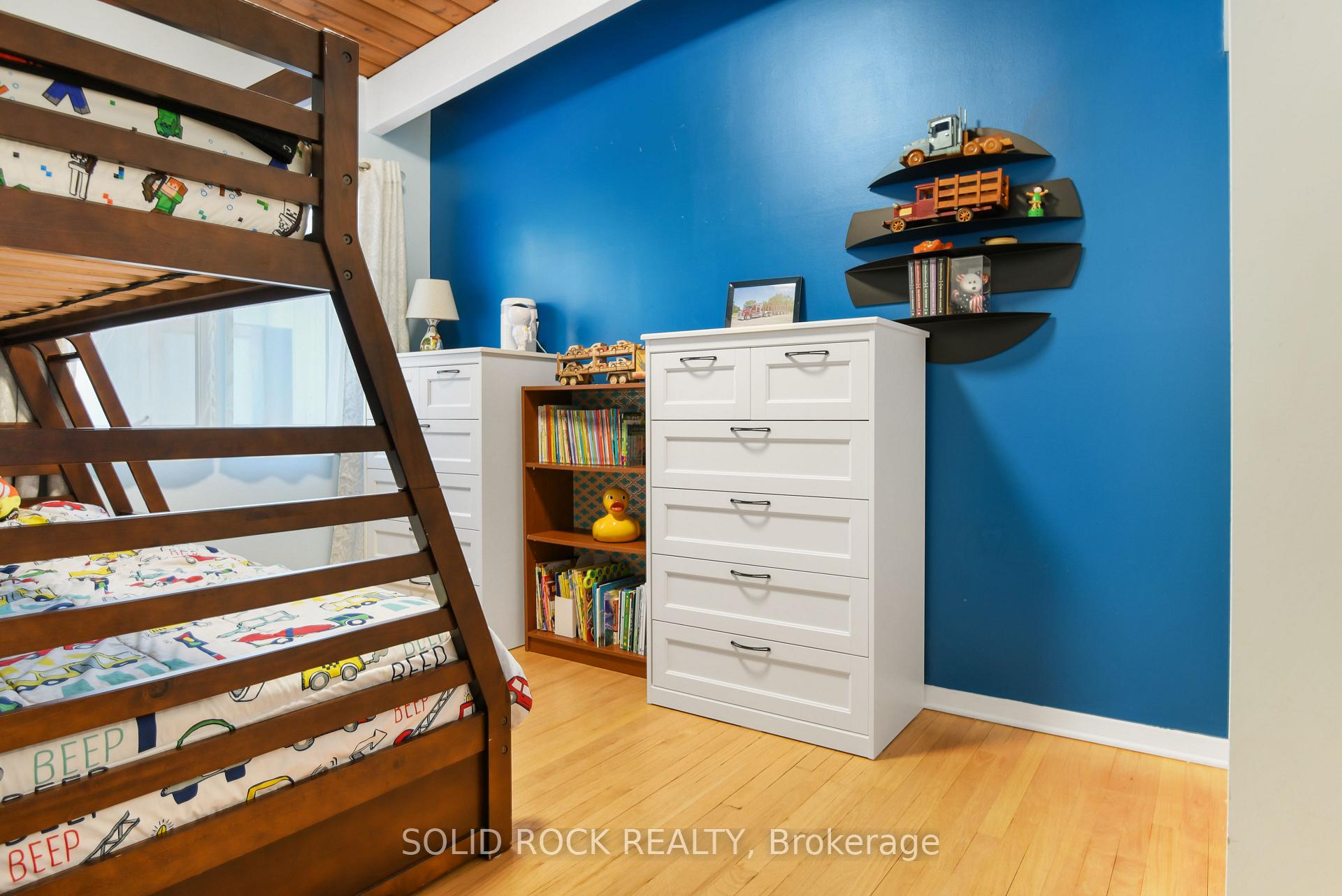 Photo 20 of 2440 Thorson Avenue, Ottawa, Queensway Terrace South/Ridgeview — HOMEH