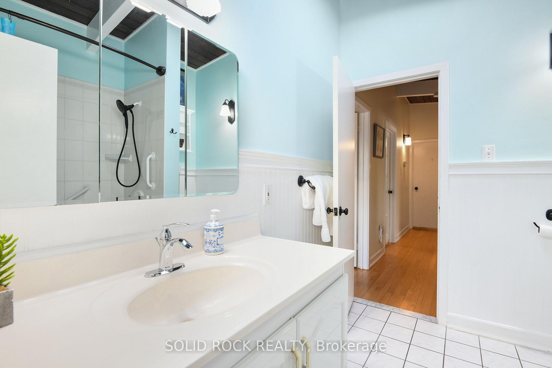 Photo 23 of 2440 Thorson Avenue, Ottawa, Queensway Terrace South/Ridgeview — HOMEH