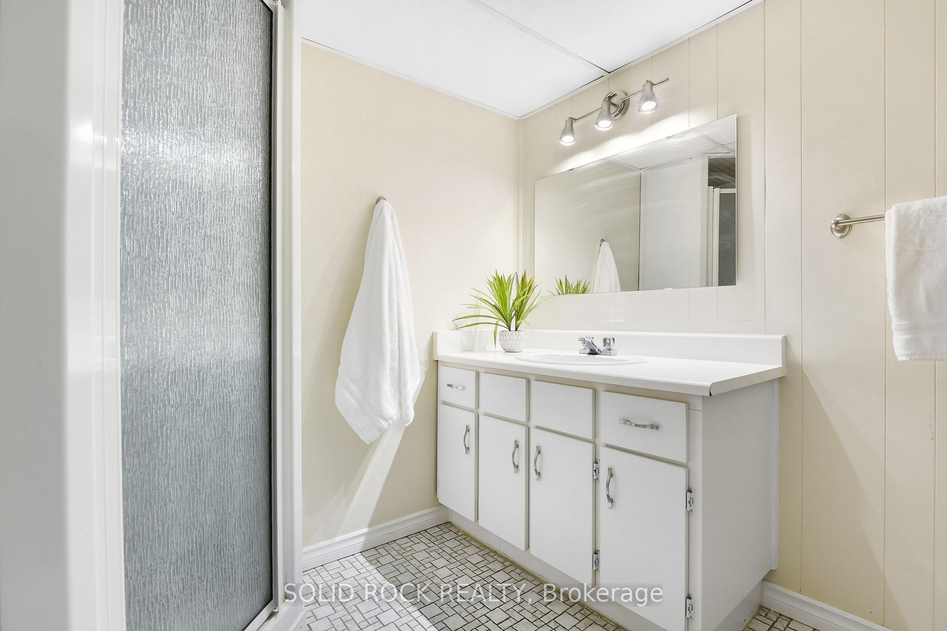 Photo 29 of 2440 Thorson Avenue, Ottawa, Queensway Terrace South/Ridgeview — HOMEH