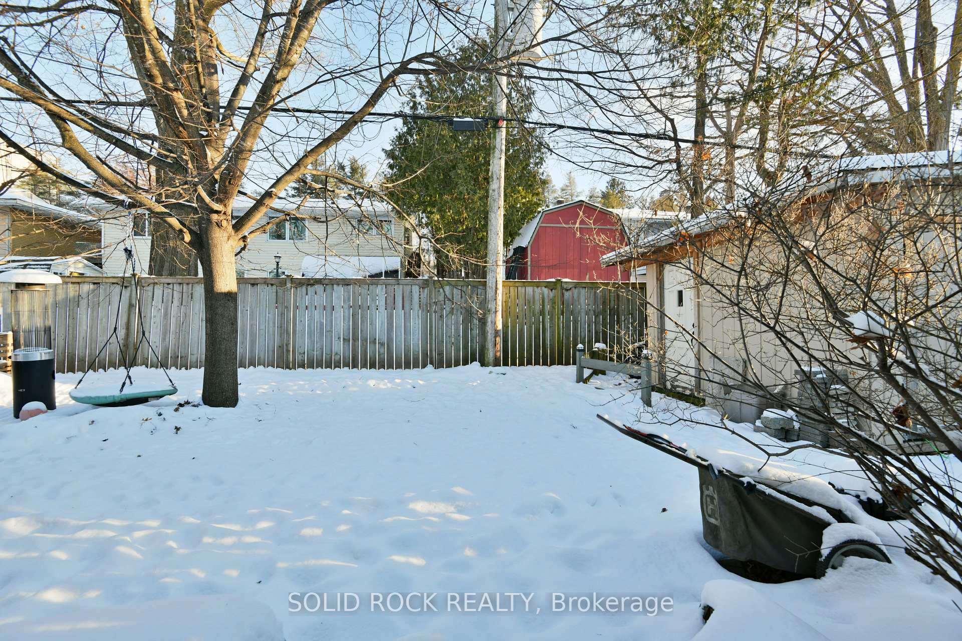 Photo 32 of 2440 Thorson Avenue, Ottawa, Queensway Terrace South/Ridgeview — HOMEH