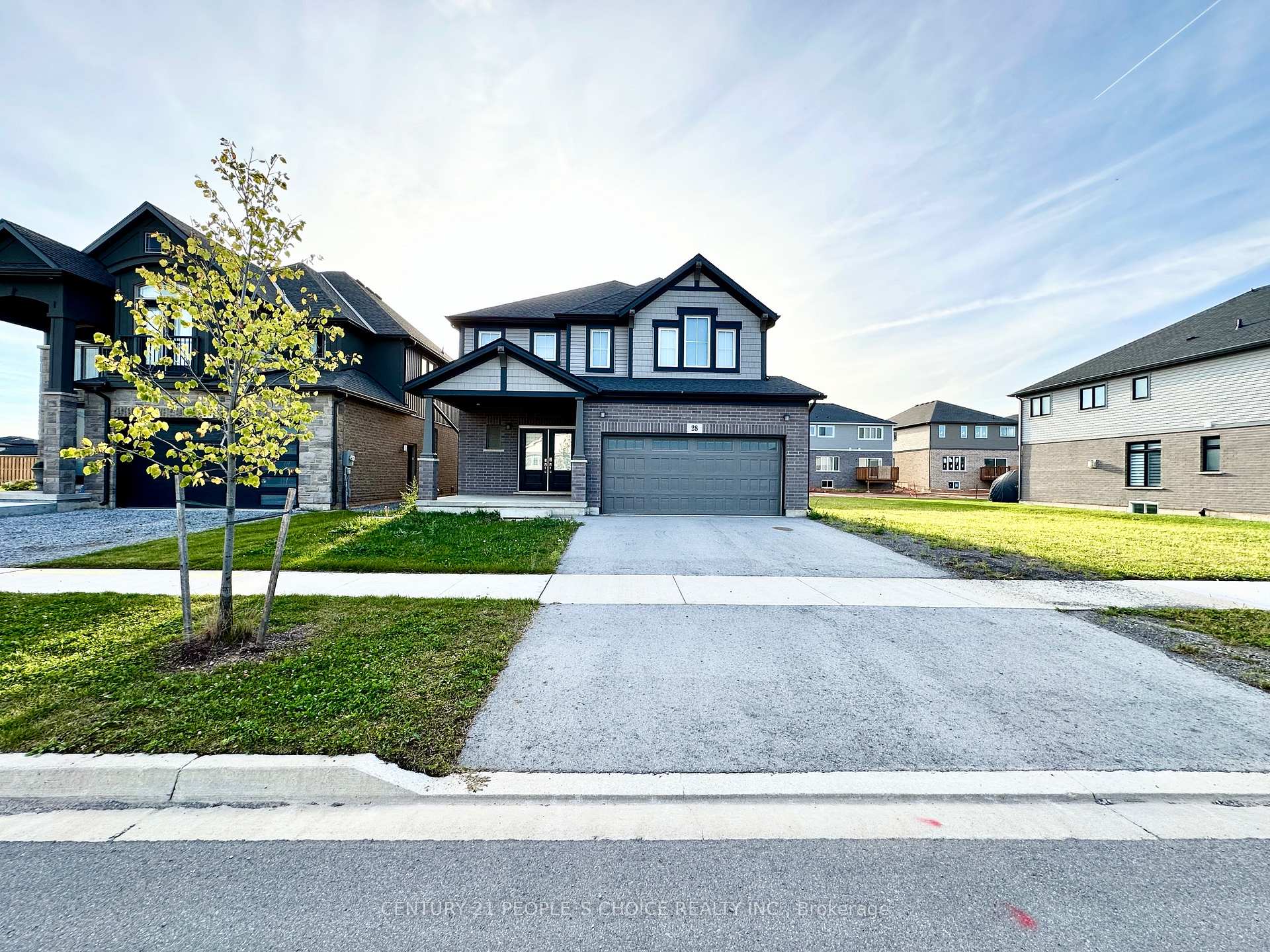 Photo 1 of Unit Main & Upper, 28 Swan Avenue, Pelham, Fonthill — HOMEH