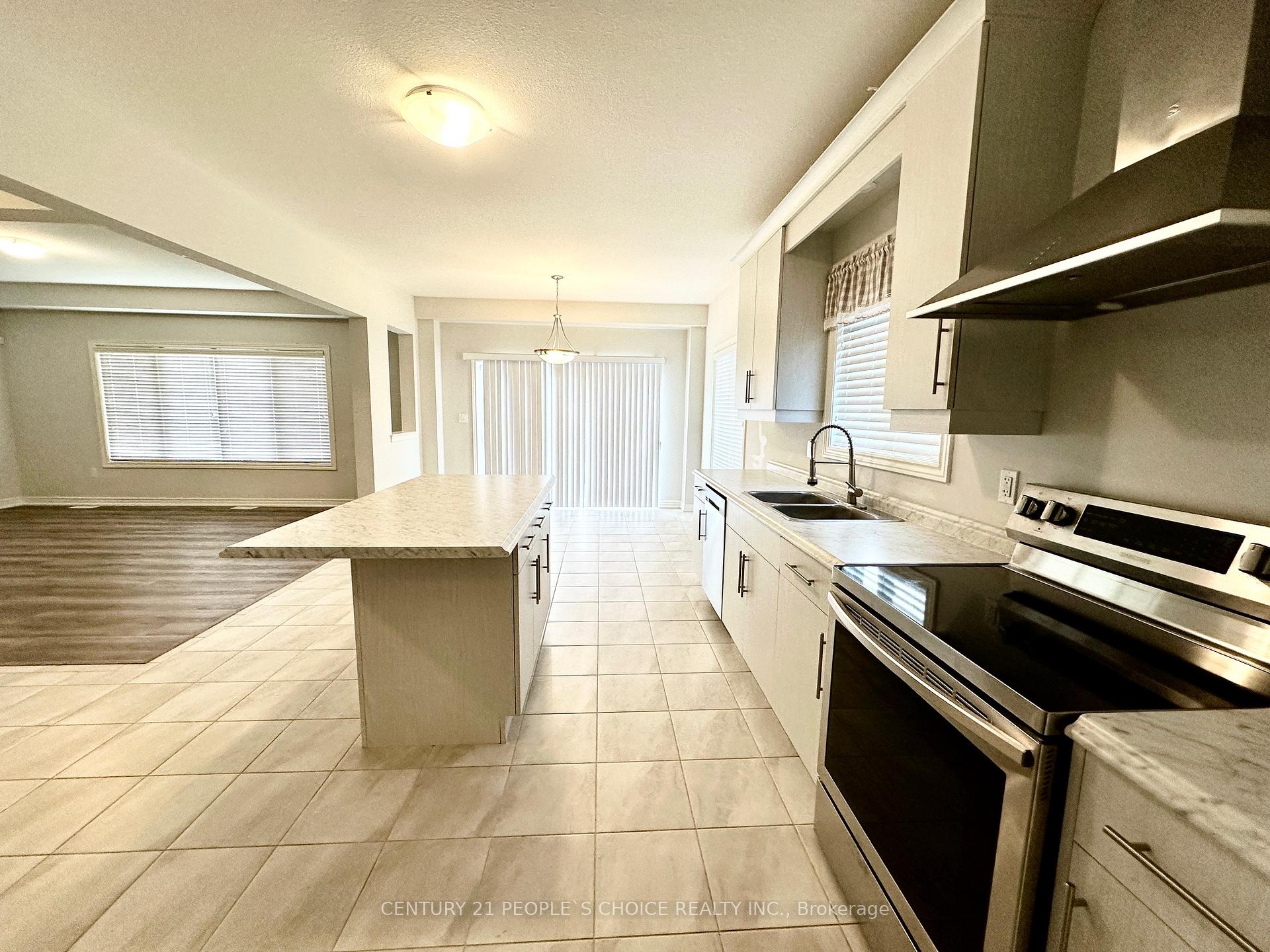 Photo 12 of Unit Main & Upper, 28 Swan Avenue, Pelham, Fonthill — HOMEH