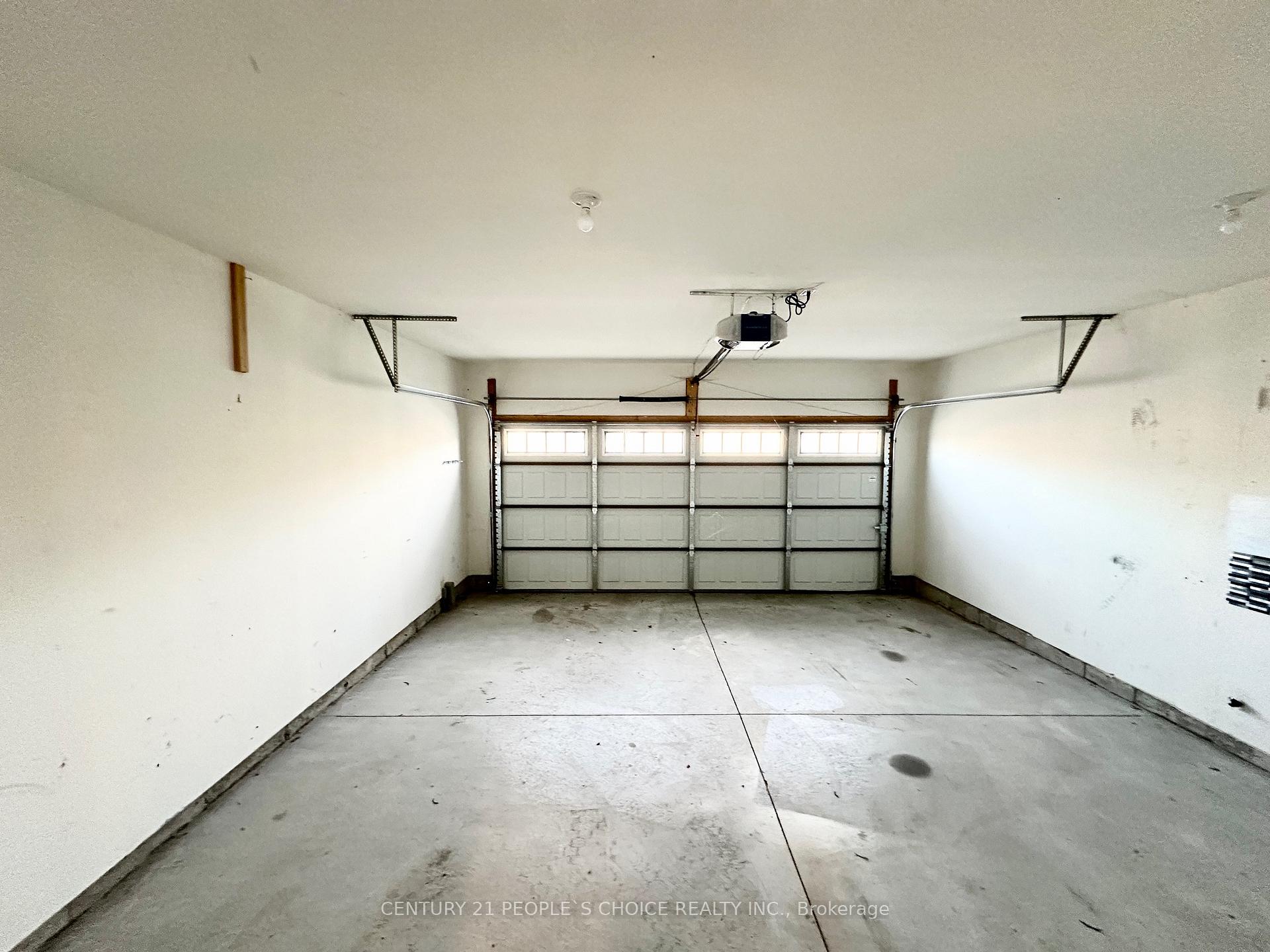 Photo 20 of Unit Main & Upper, 28 Swan Avenue, Pelham, Fonthill — HOMEH