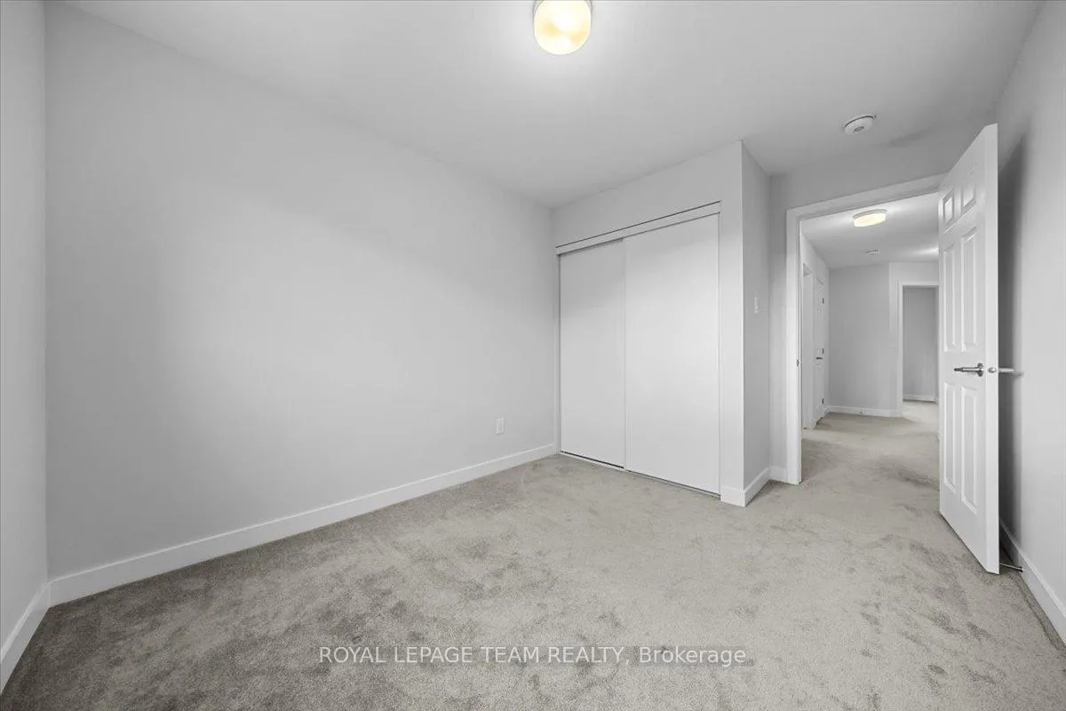 Photo 24 of 2123 Winsome Terrace, Ottawa, Fallingbrook/Gardenway South — HOMEH
