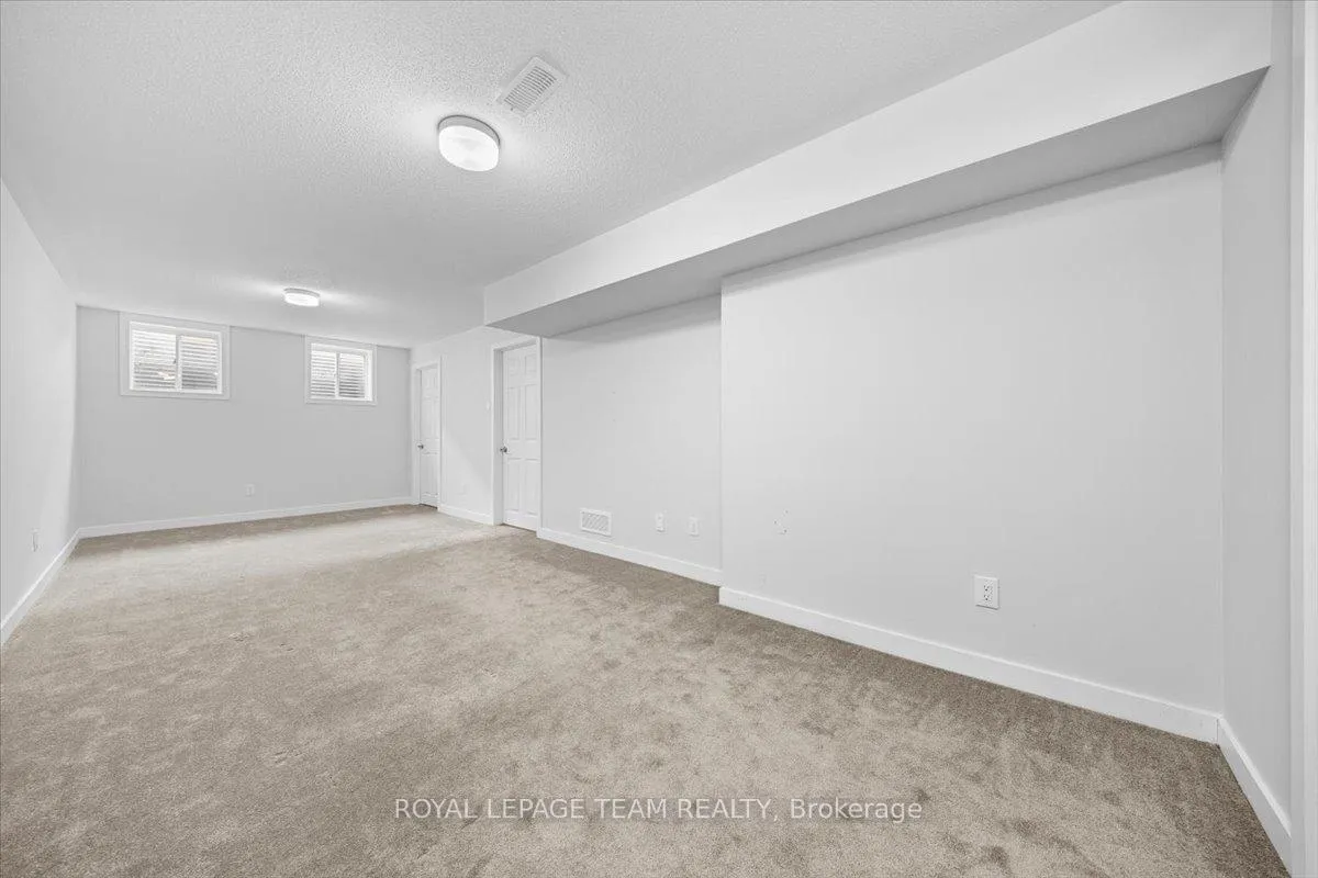 Photo 28 of 2123 Winsome Terrace, Ottawa, Fallingbrook/Gardenway South — HOMEH