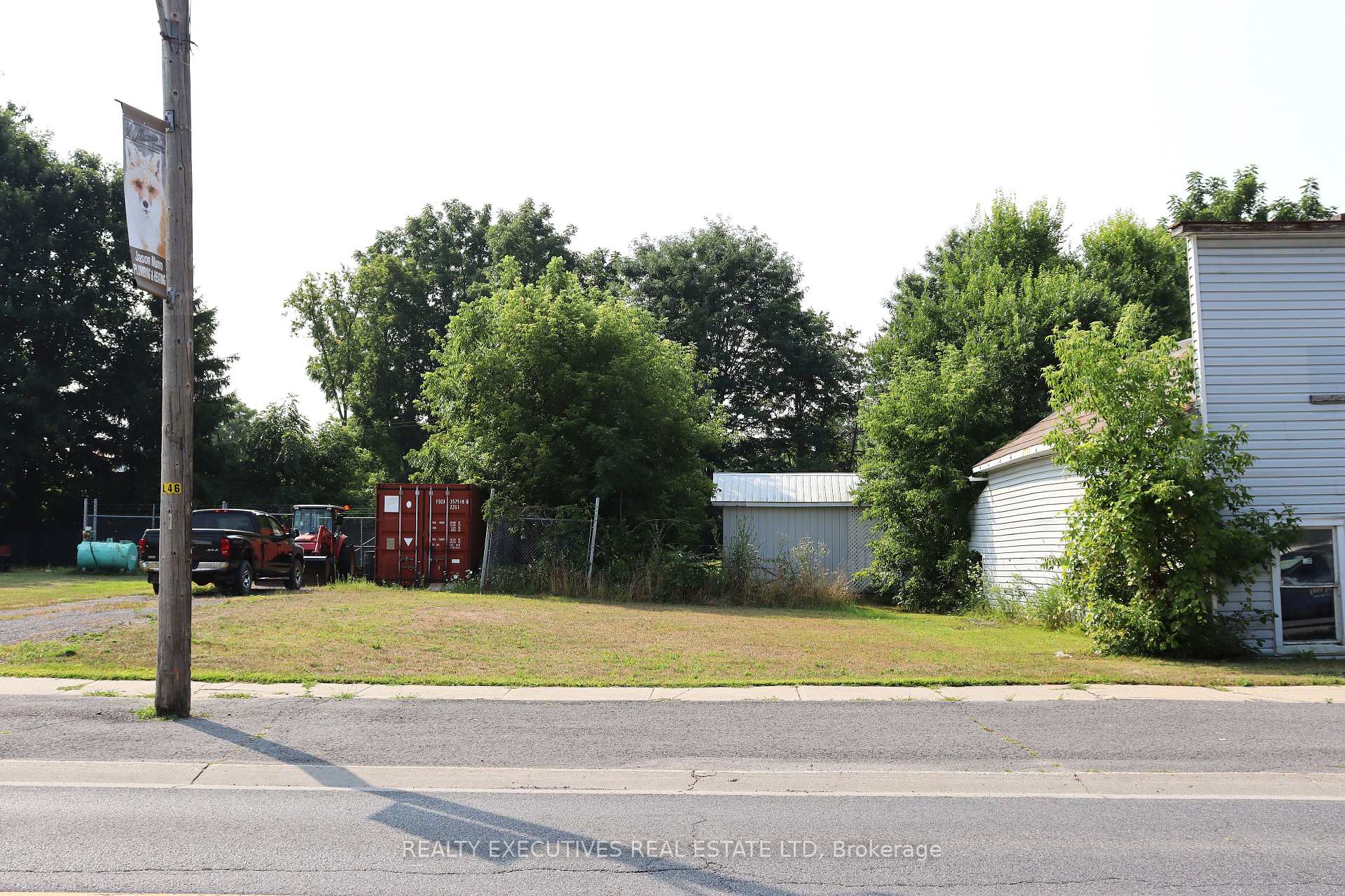 Photo 6 of 105 Main Street, North Dundas, North Dundas (Winchester) Twp — HOMEH