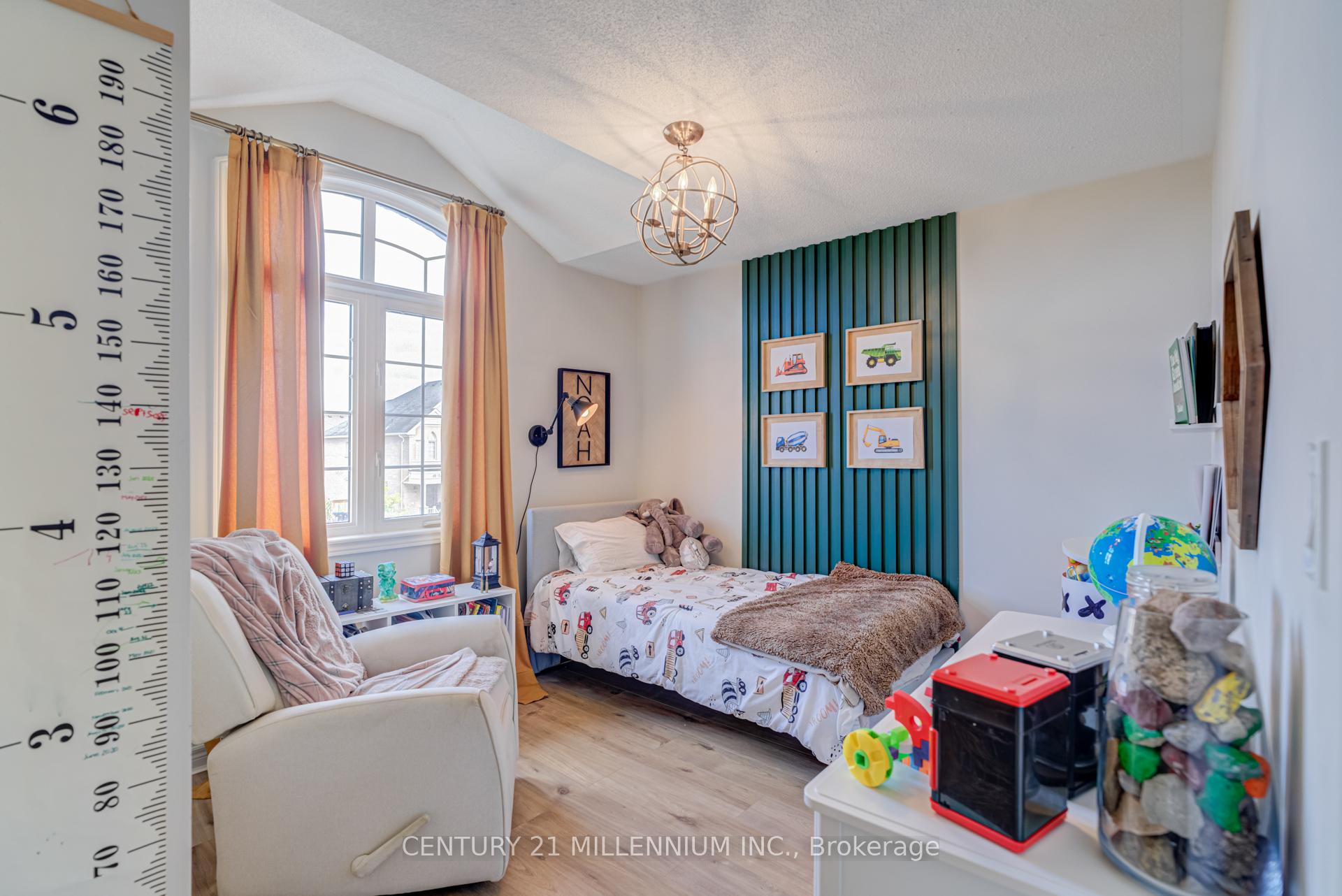 Photo 27 of 21 Weaver Terrace, New Tecumseth, Tottenham — HOMEH