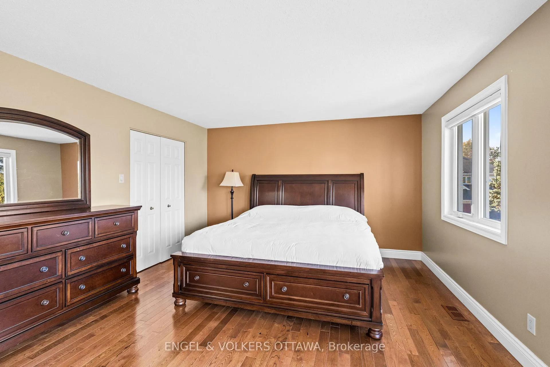 Photo 20 of 841 Montcrest Drive, Ottawa, Fallingbrook/Ridgemount — HOMEH