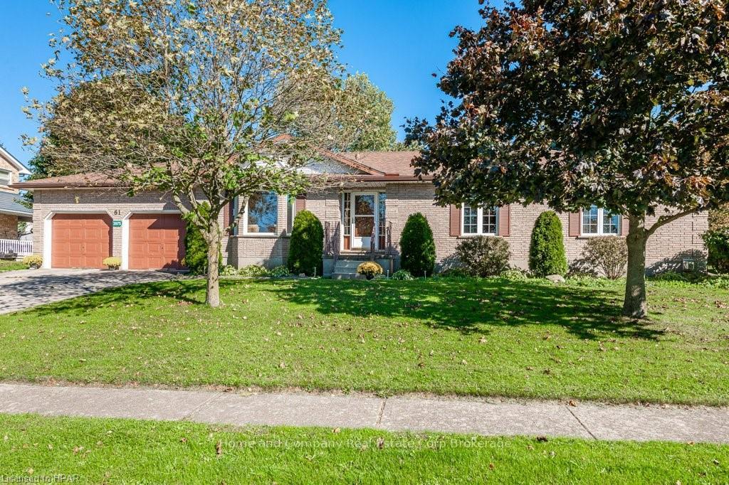 Front of 3975 Tannahill Street