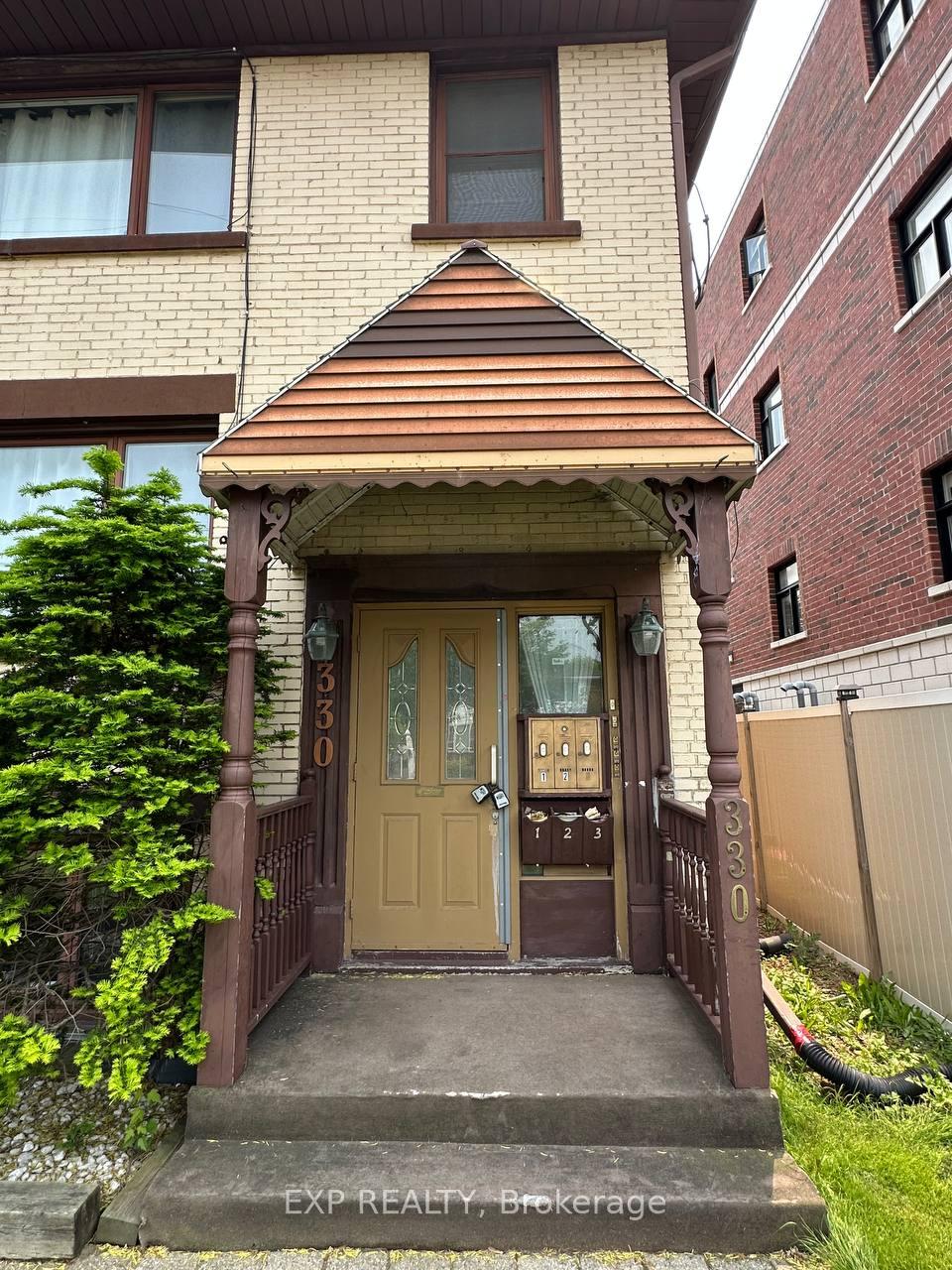 Photo 2 of 330 Donald Street, Ottawa, Overbrook/Castle Heights — HOMEH