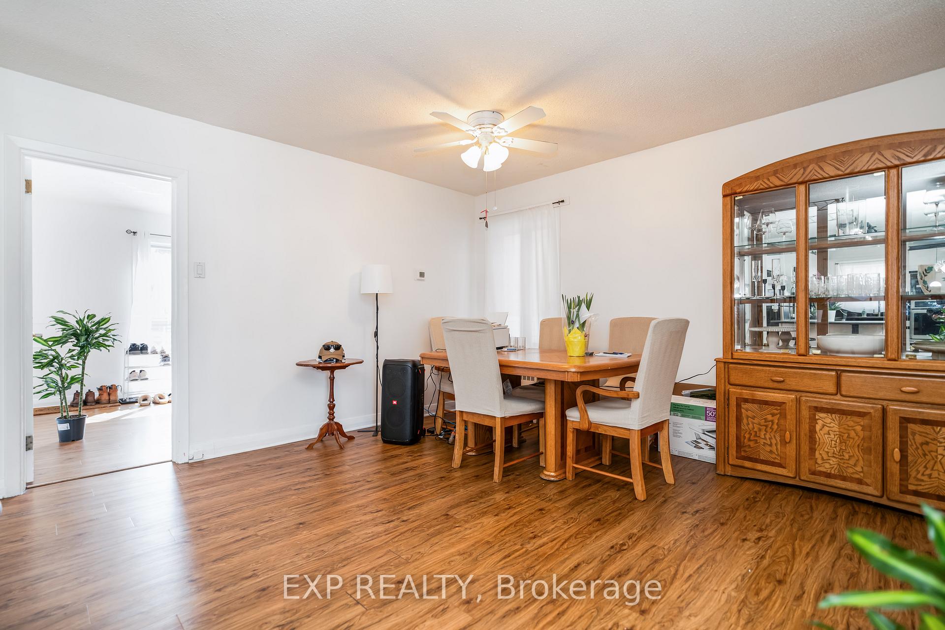 Photo 11 of 330 Donald Street, Ottawa, Overbrook/Castle Heights — HOMEH
