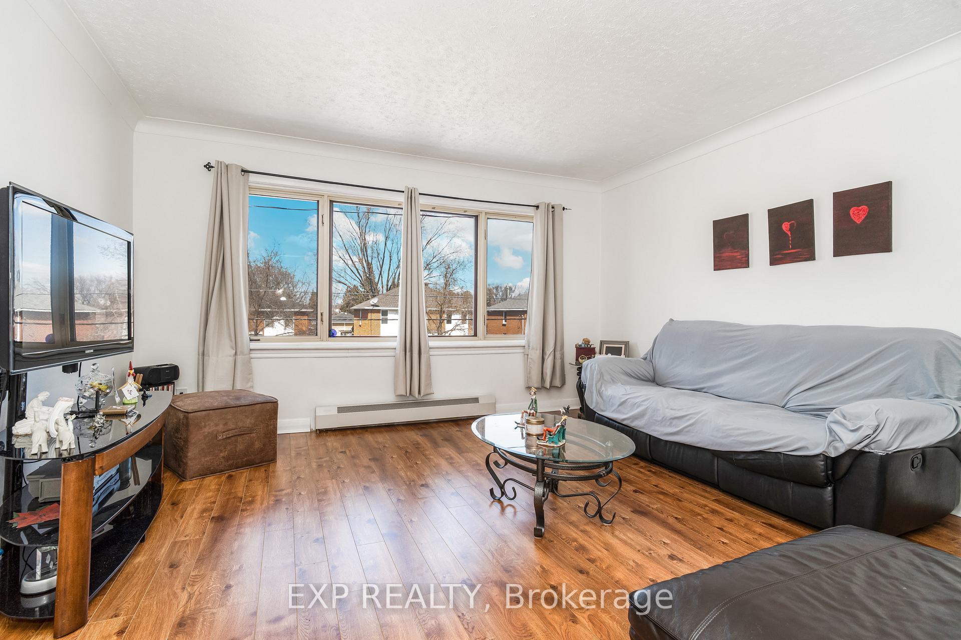 Photo 16 of 330 Donald Street, Ottawa, Overbrook/Castle Heights — HOMEH