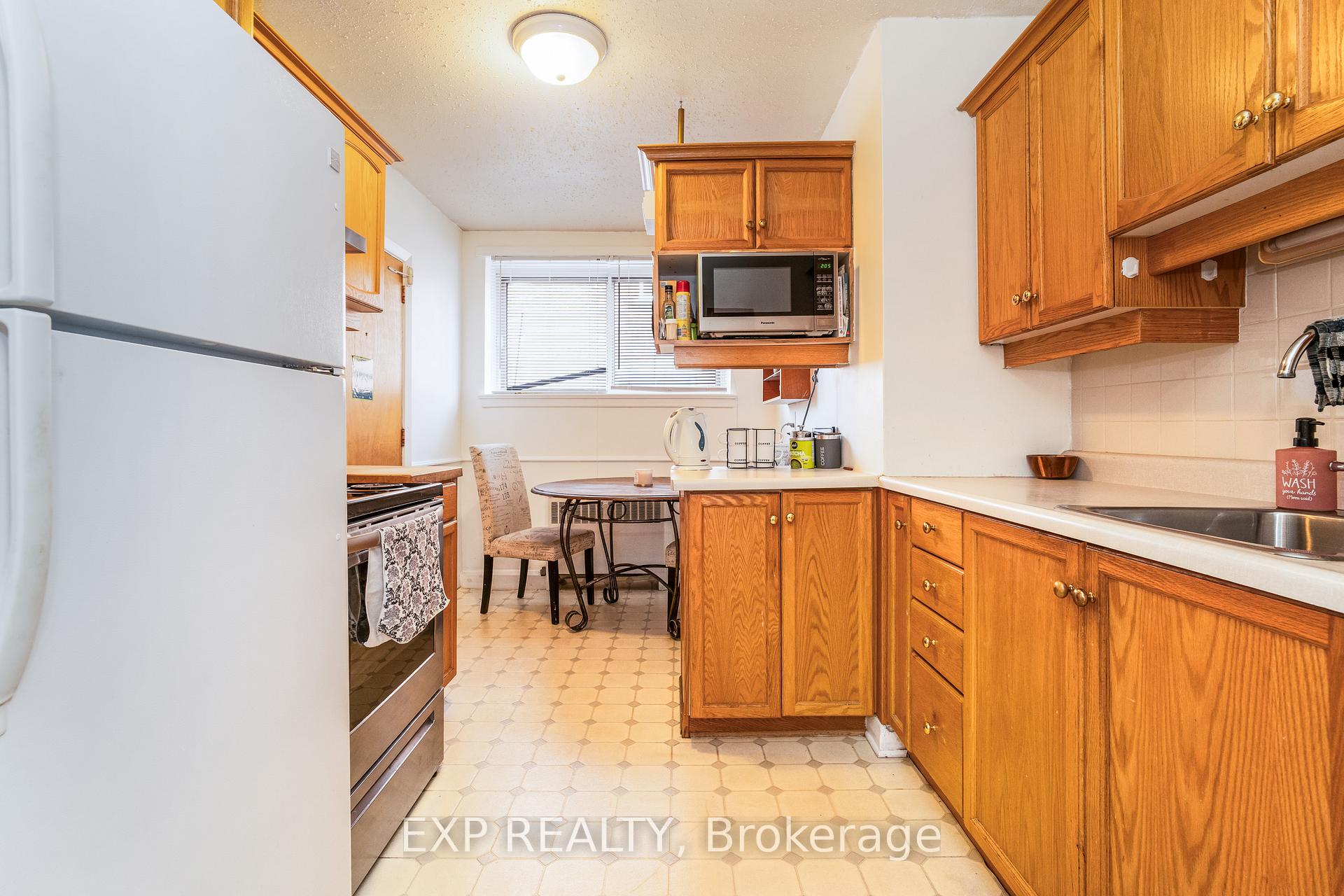 Photo 31 of 330 Donald Street, Ottawa, Overbrook/Castle Heights — HOMEH