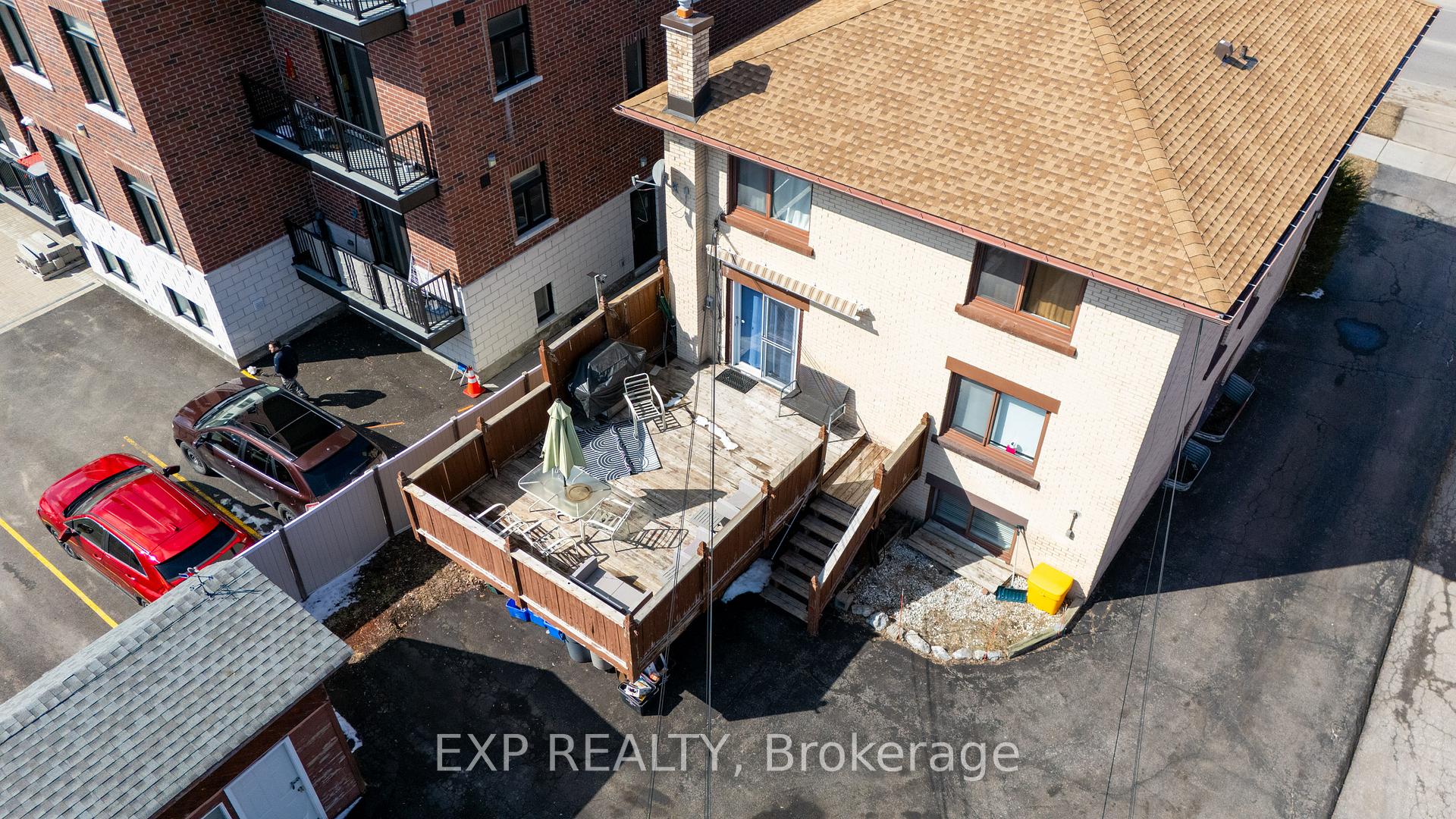 Photo 38 of 330 Donald Street, Ottawa, Overbrook/Castle Heights — HOMEH