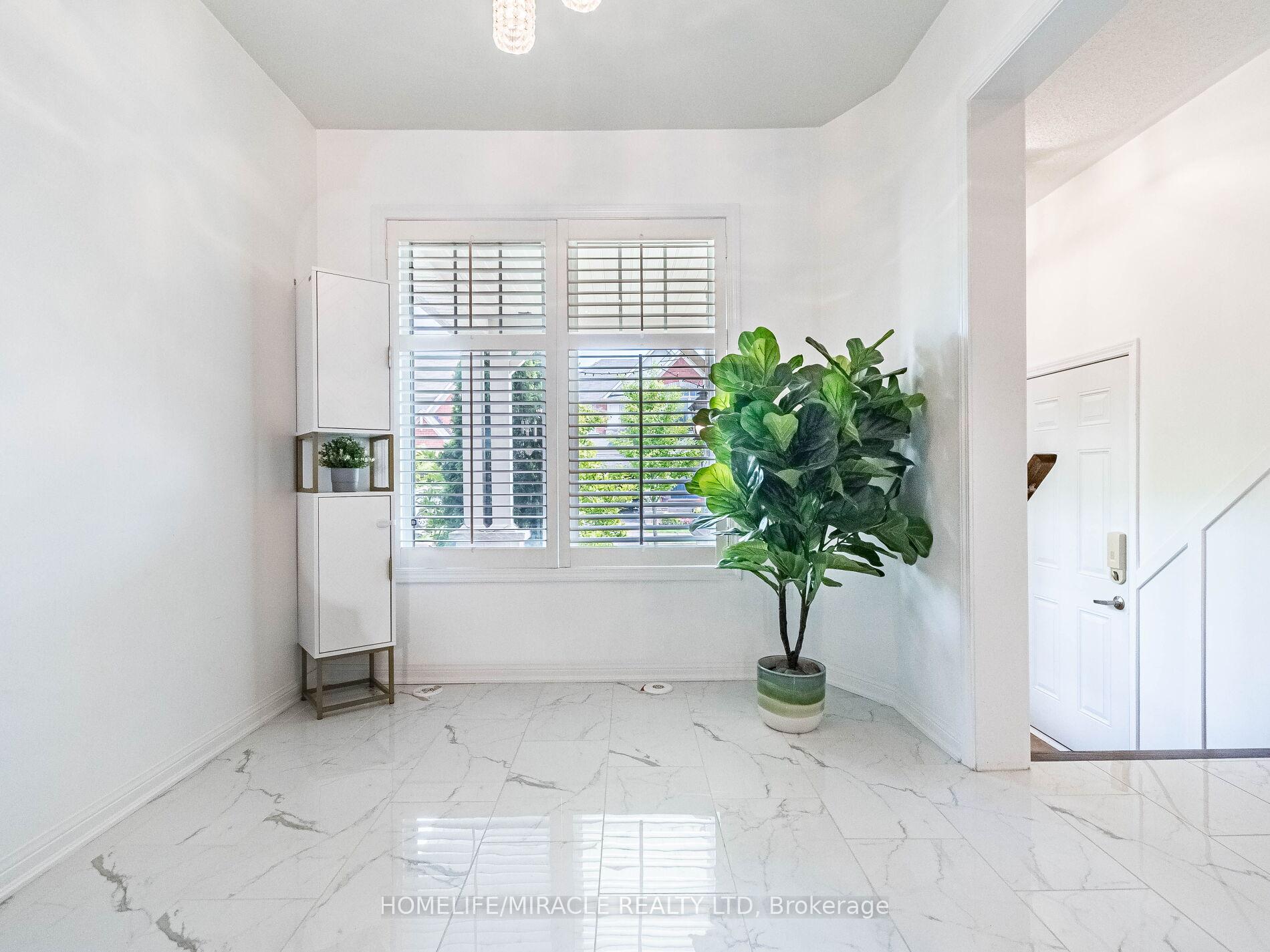 Photo 11 of Unit 55, 55 Mccandless Court, Milton, Harrison — HOMEH