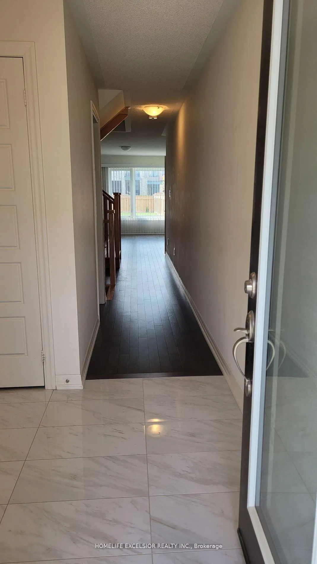 Photo 3 of 192 Tango Crescent, Newmarket, Woodland Hill — HOMEH
