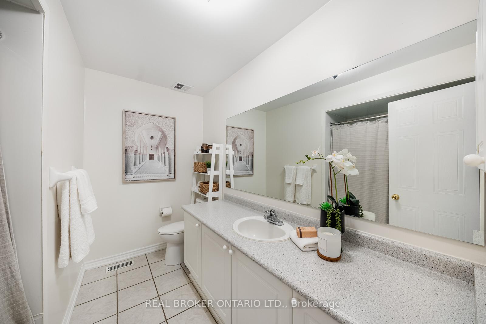 Photo 32 of 105 McCurdy Drive, New Tecumseth, Tottenham — HOMEH