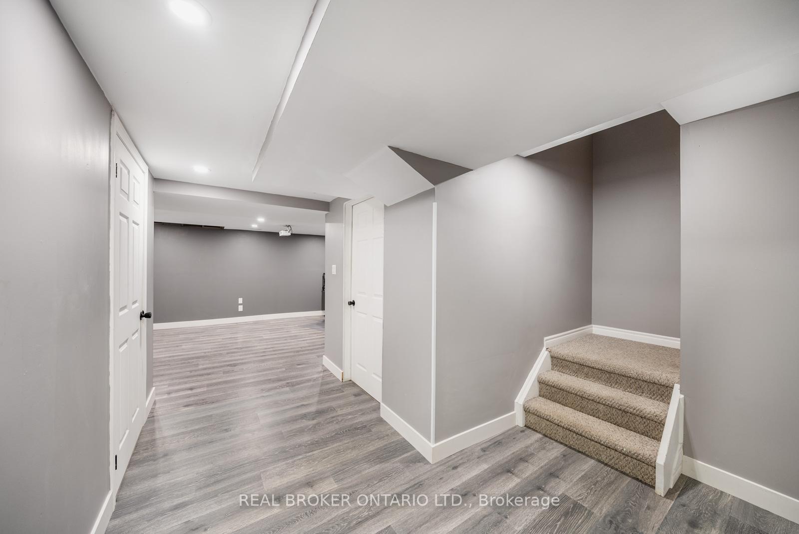 Photo 33 of 105 McCurdy Drive, New Tecumseth, Tottenham — HOMEH