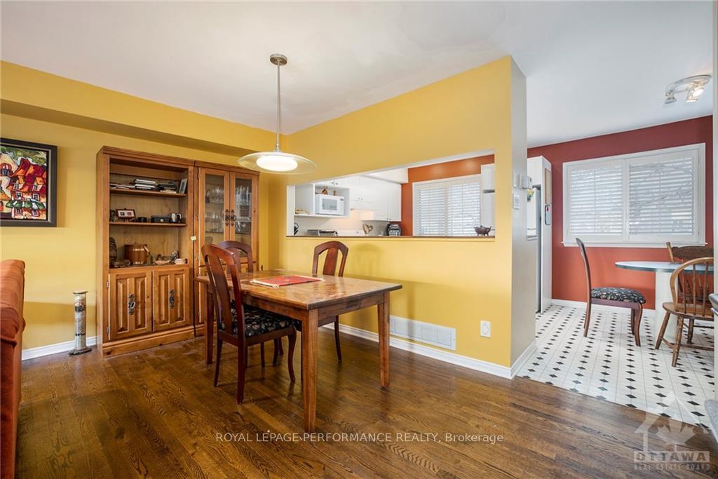 Photo 7 of 14 Schoolhouse Street, Ottawa, Lindenlea — HOMEH