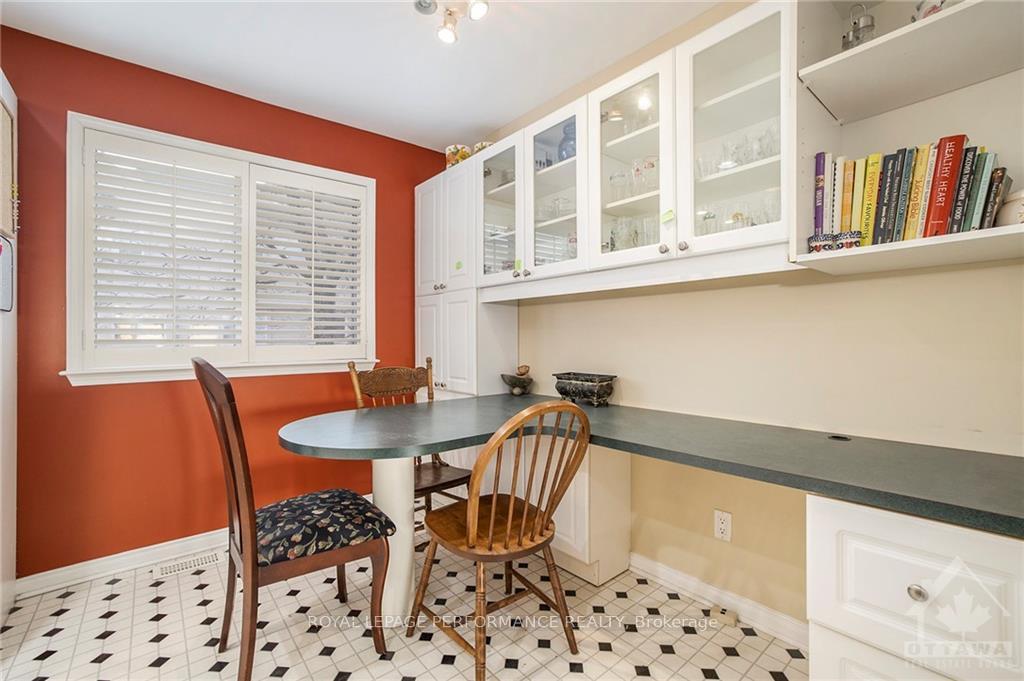 Photo 10 of 14 Schoolhouse Street, Ottawa, Lindenlea — HOMEH